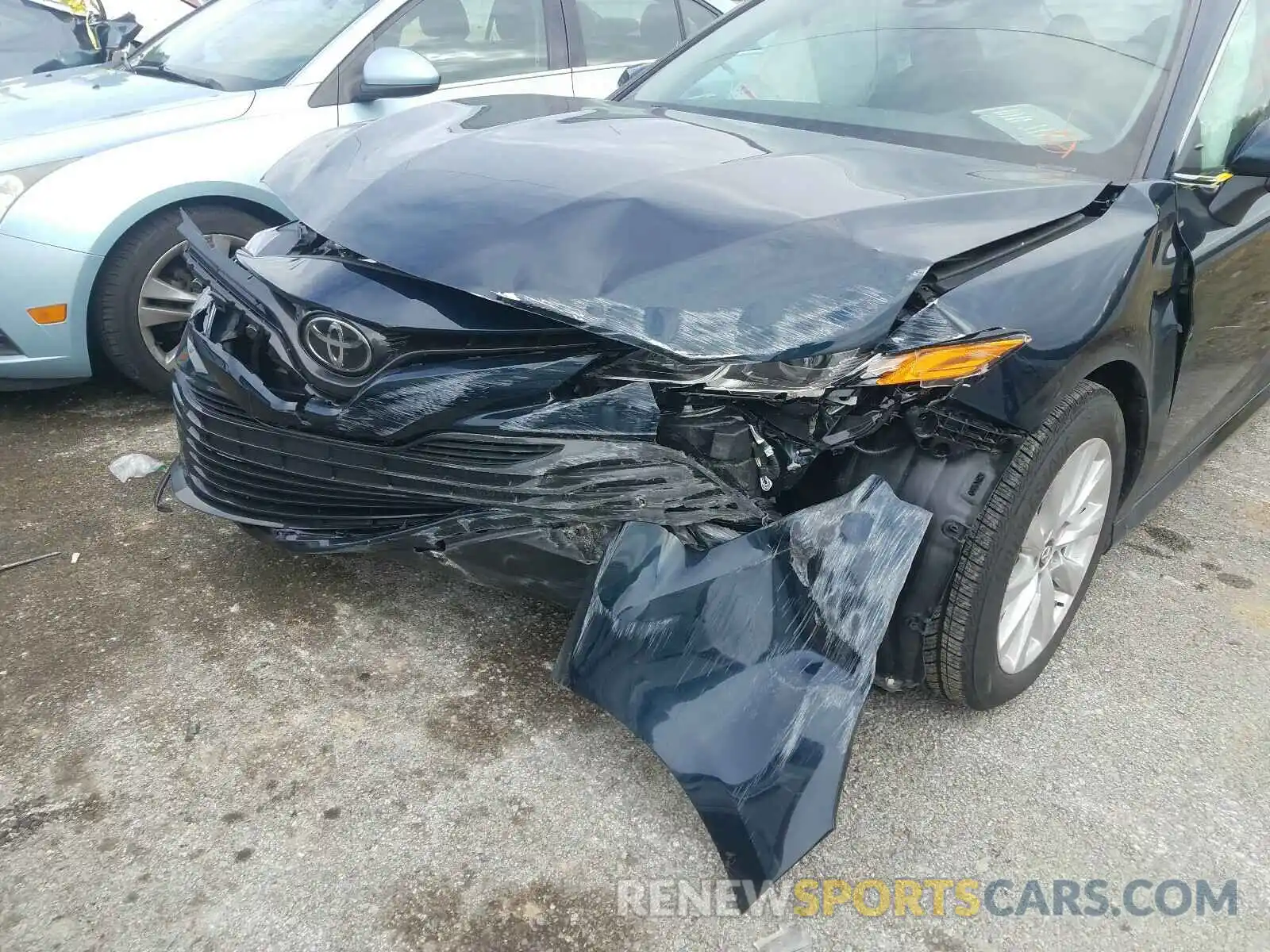 9 Photograph of a damaged car 4T1B11HK4KU747139 TOYOTA CAMRY 2019