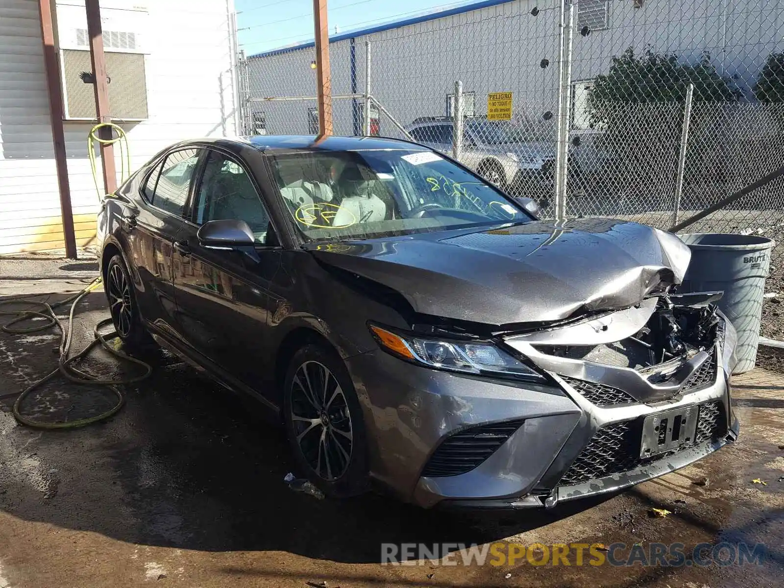 1 Photograph of a damaged car 4T1B11HK4KU750865 TOYOTA CAMRY 2019