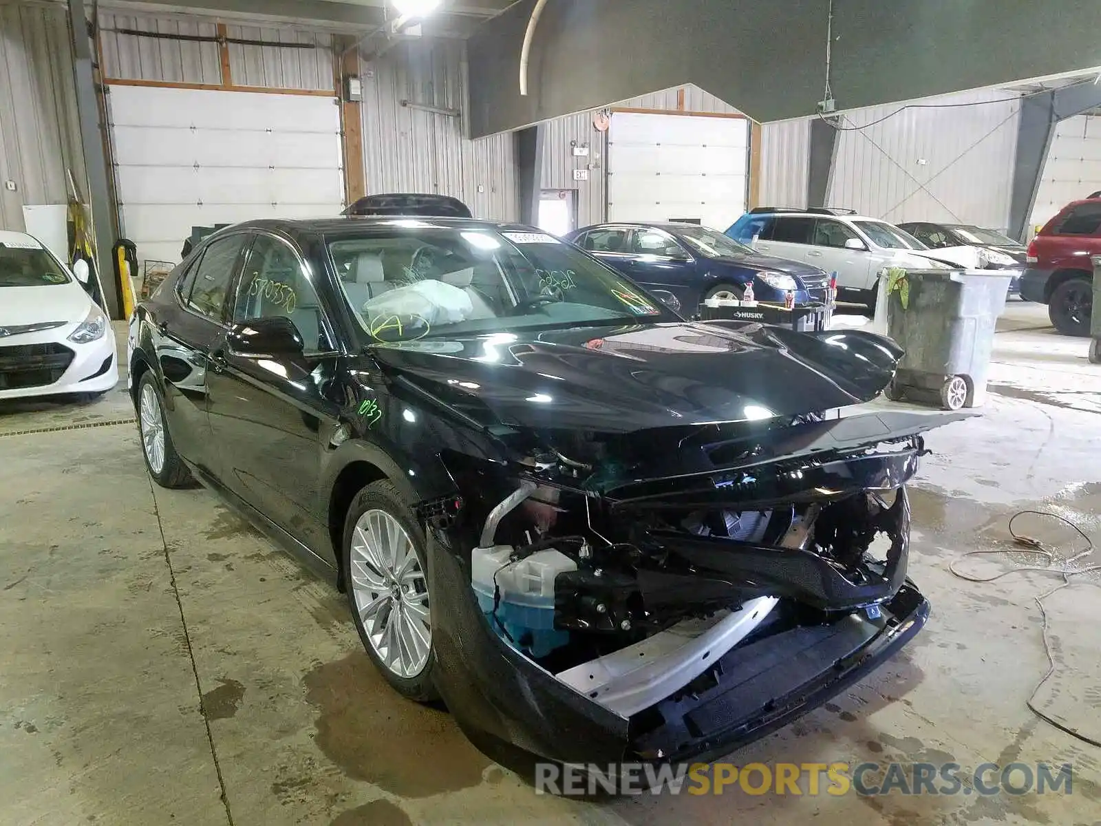 1 Photograph of a damaged car 4T1B11HK4KU751076 TOYOTA CAMRY 2019