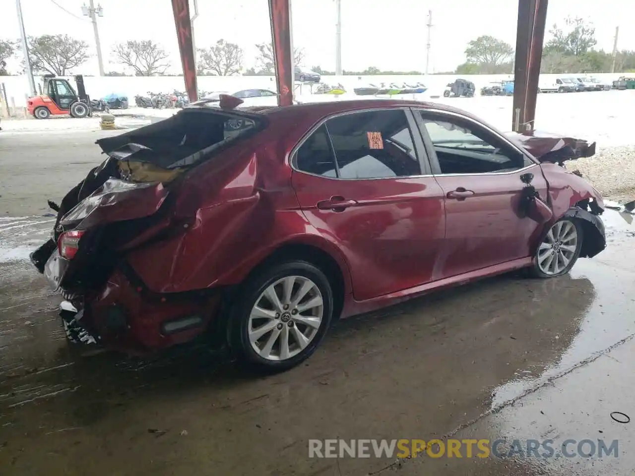 3 Photograph of a damaged car 4T1B11HK4KU751367 TOYOTA CAMRY 2019