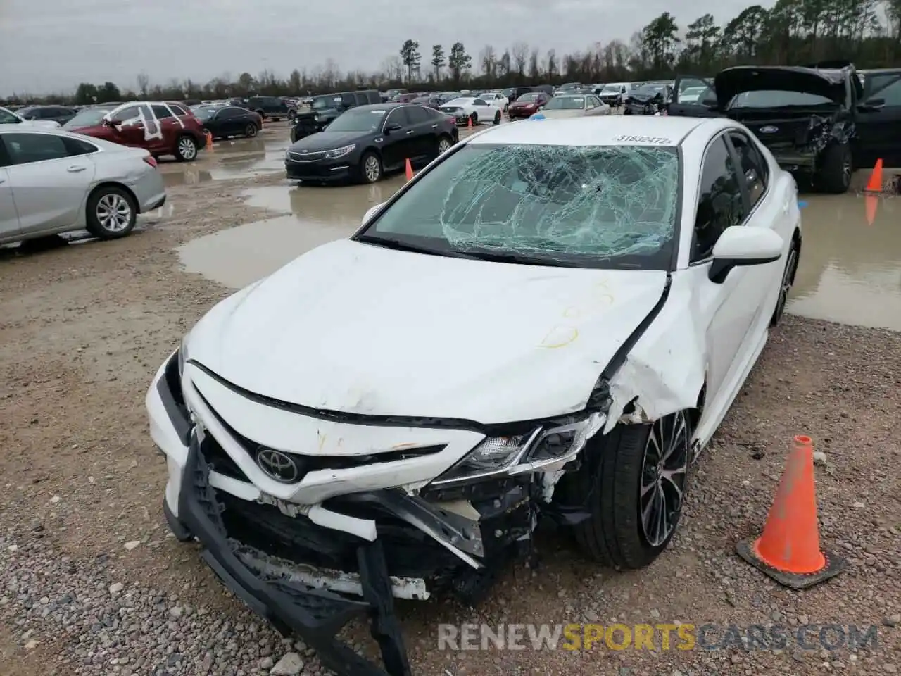 9 Photograph of a damaged car 4T1B11HK4KU751661 TOYOTA CAMRY 2019