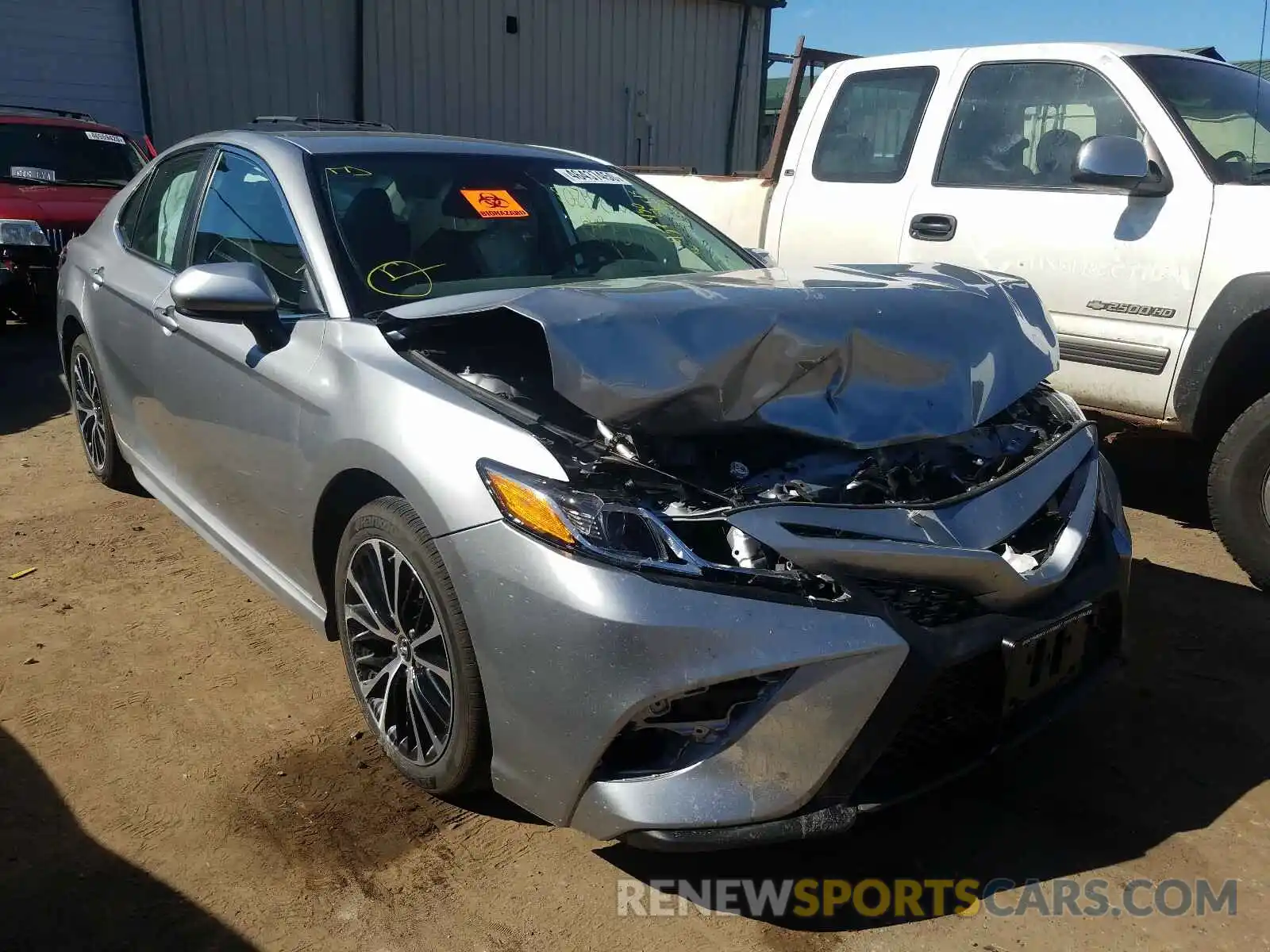 1 Photograph of a damaged car 4T1B11HK4KU752454 TOYOTA CAMRY 2019