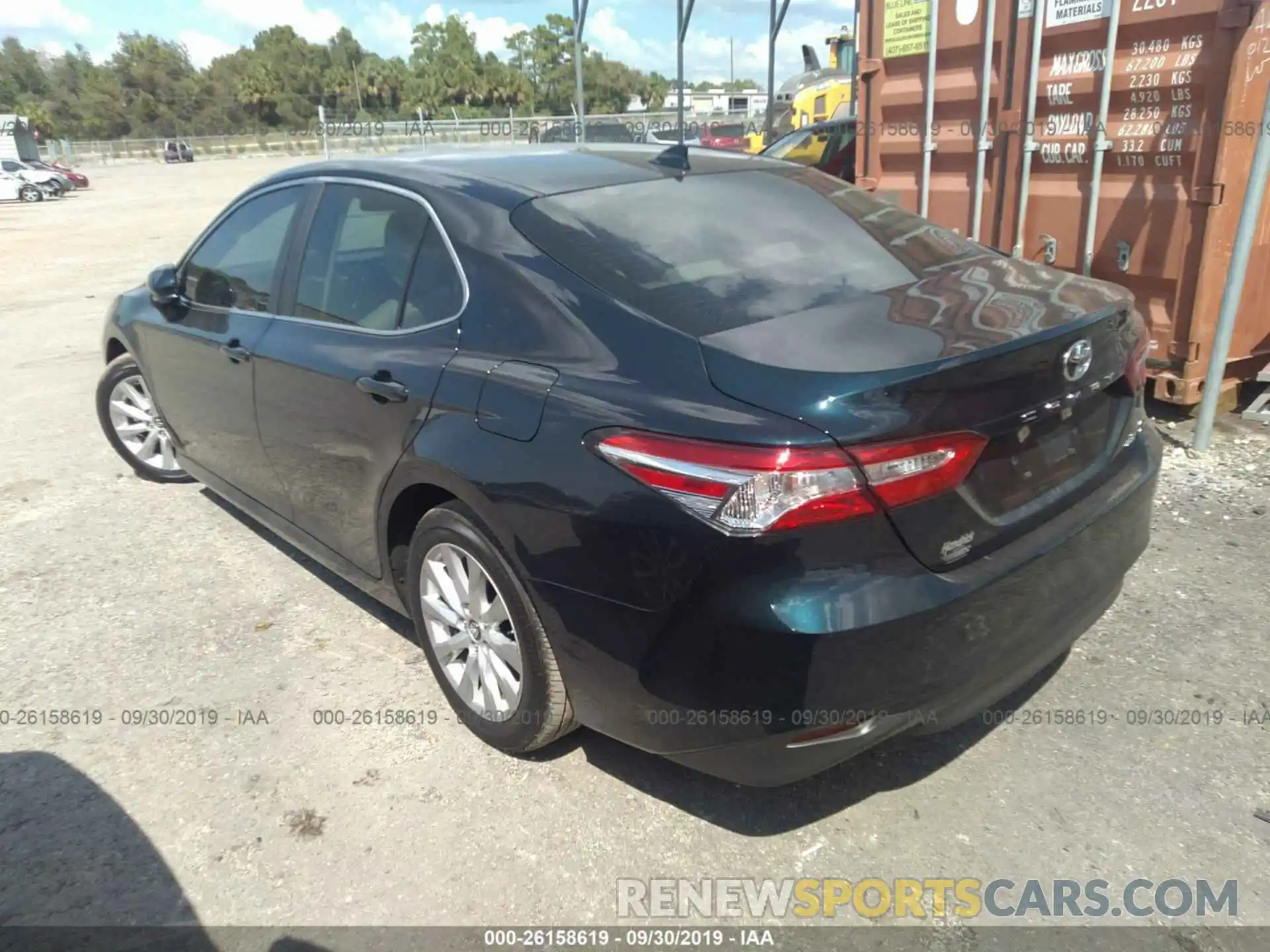 3 Photograph of a damaged car 4T1B11HK4KU753071 TOYOTA CAMRY 2019