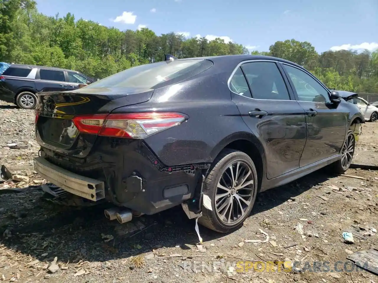 4 Фотография поврежденного автомобиля 4T1B11HK4KU754706 TOYOTA CAMRY 2019