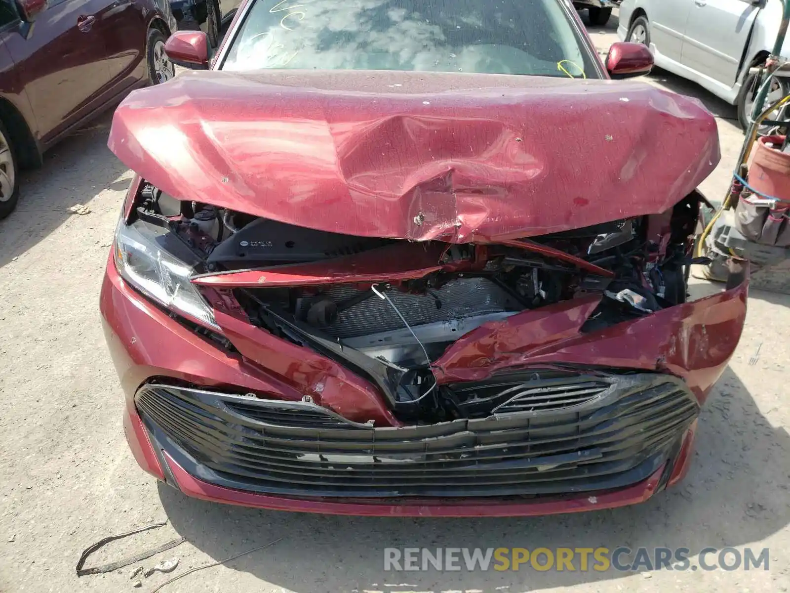 9 Photograph of a damaged car 4T1B11HK4KU755547 TOYOTA CAMRY 2019