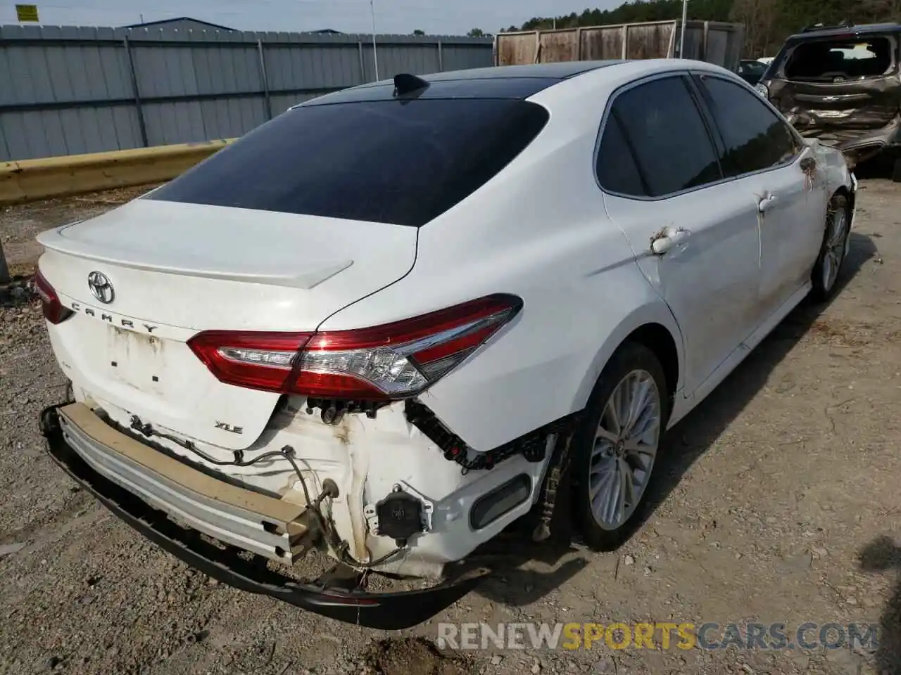 4 Photograph of a damaged car 4T1B11HK4KU757069 TOYOTA CAMRY 2019