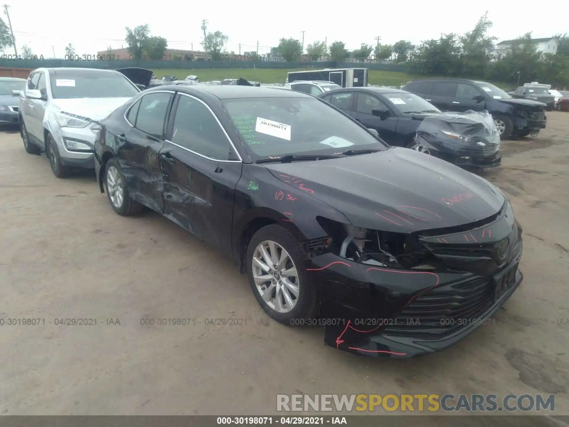 6 Photograph of a damaged car 4T1B11HK4KU757363 TOYOTA CAMRY 2019