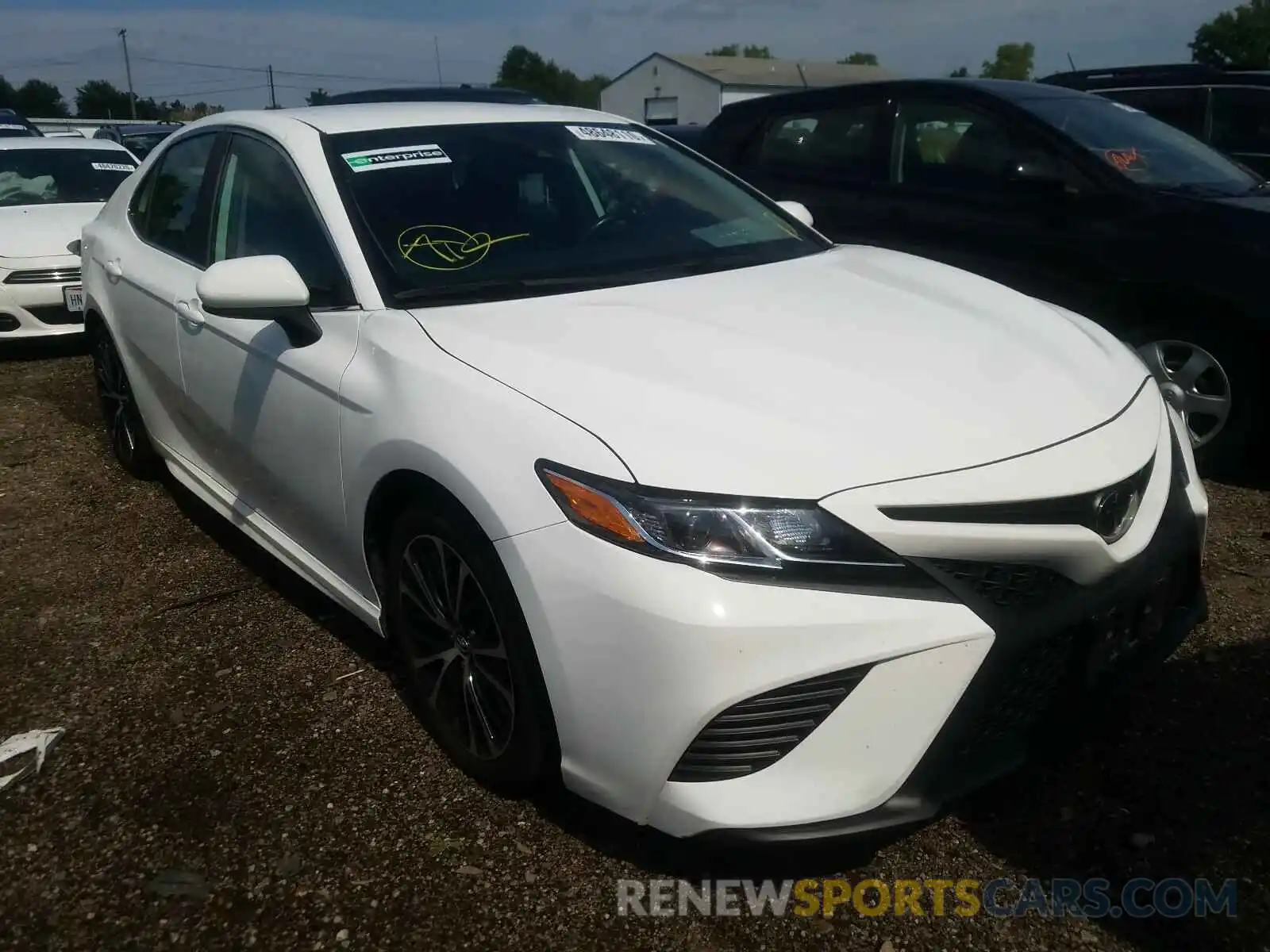 1 Photograph of a damaged car 4T1B11HK4KU758075 TOYOTA CAMRY 2019