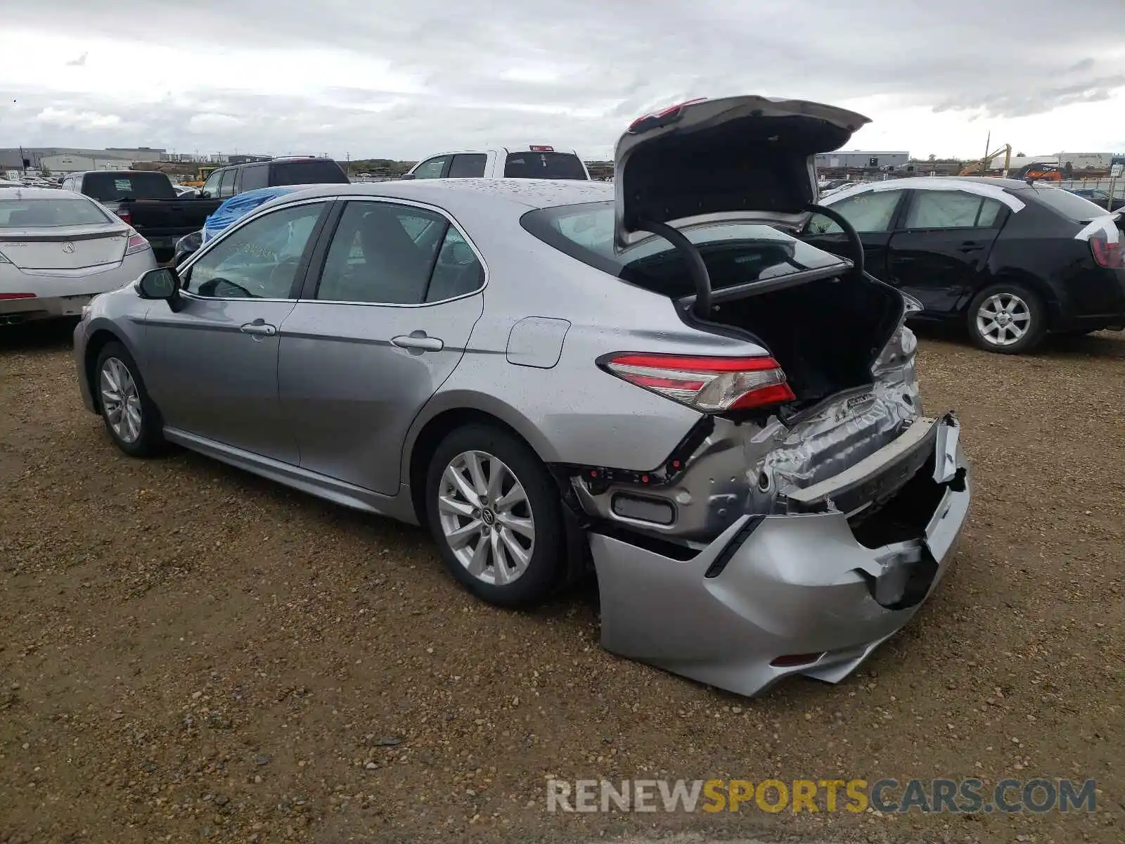 3 Photograph of a damaged car 4T1B11HK4KU758416 TOYOTA CAMRY 2019