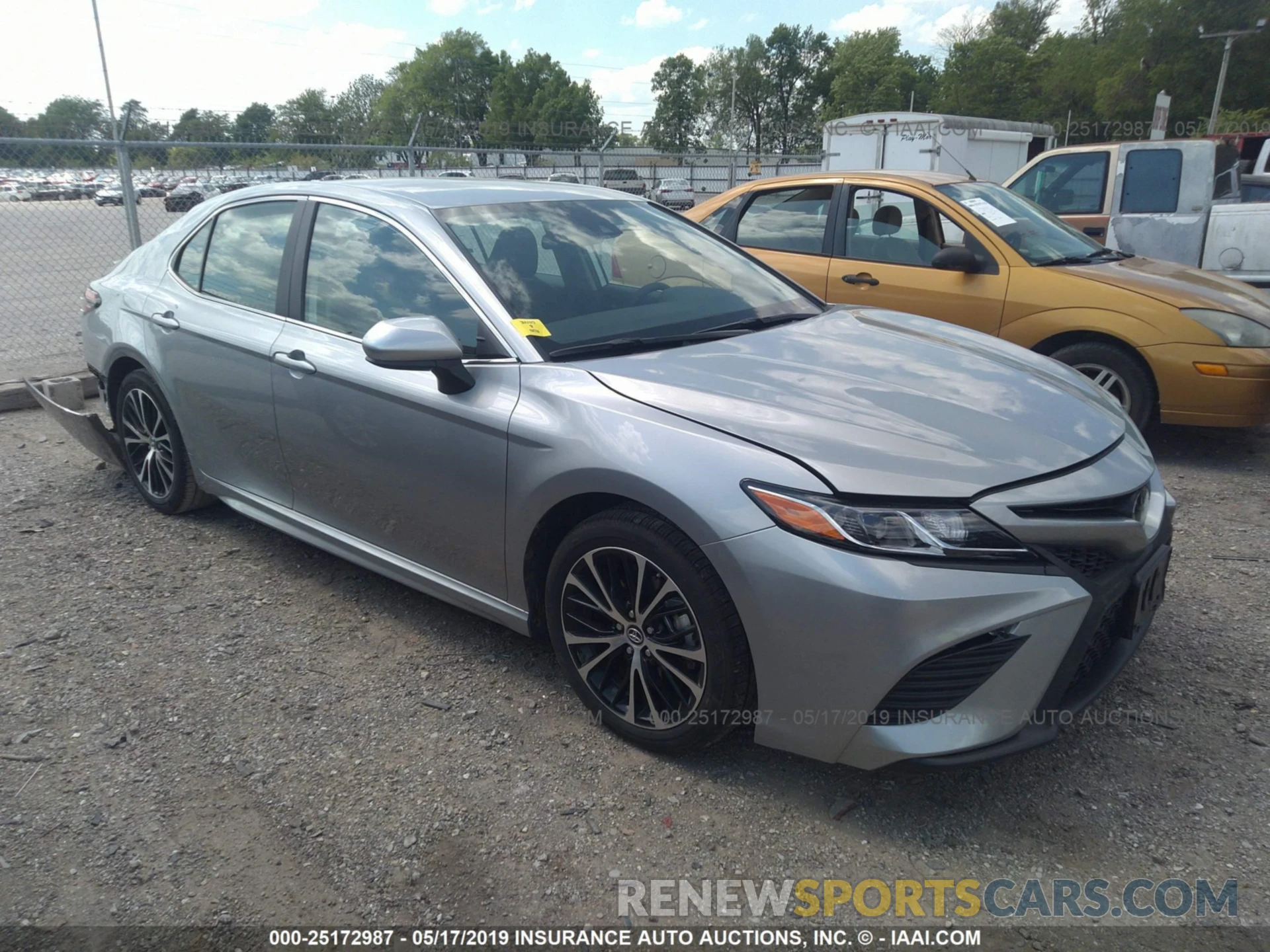 1 Photograph of a damaged car 4T1B11HK4KU759078 TOYOTA CAMRY 2019