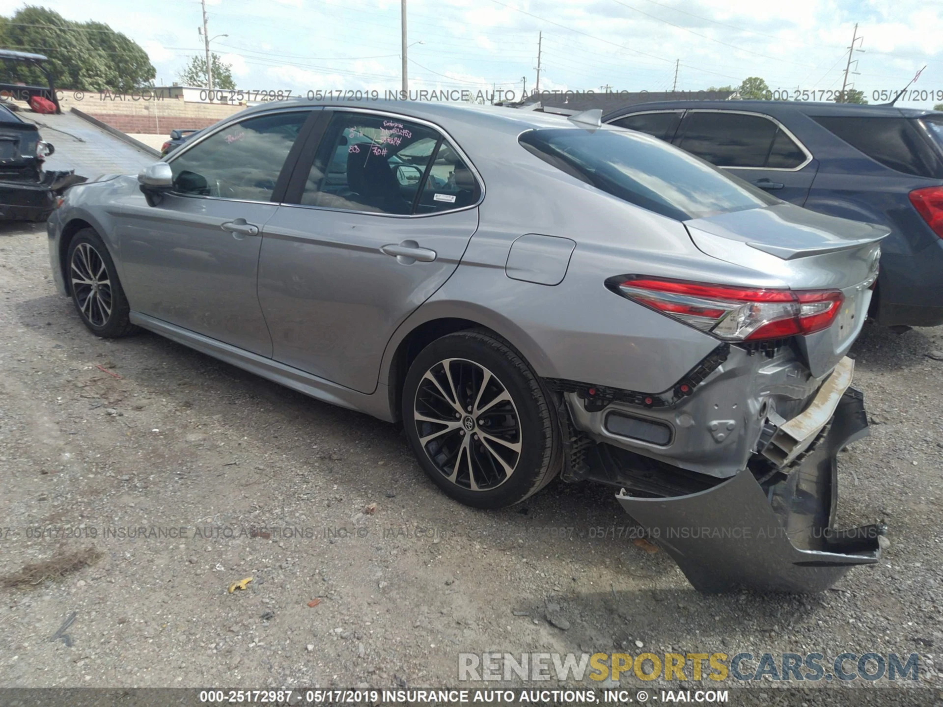 3 Photograph of a damaged car 4T1B11HK4KU759078 TOYOTA CAMRY 2019