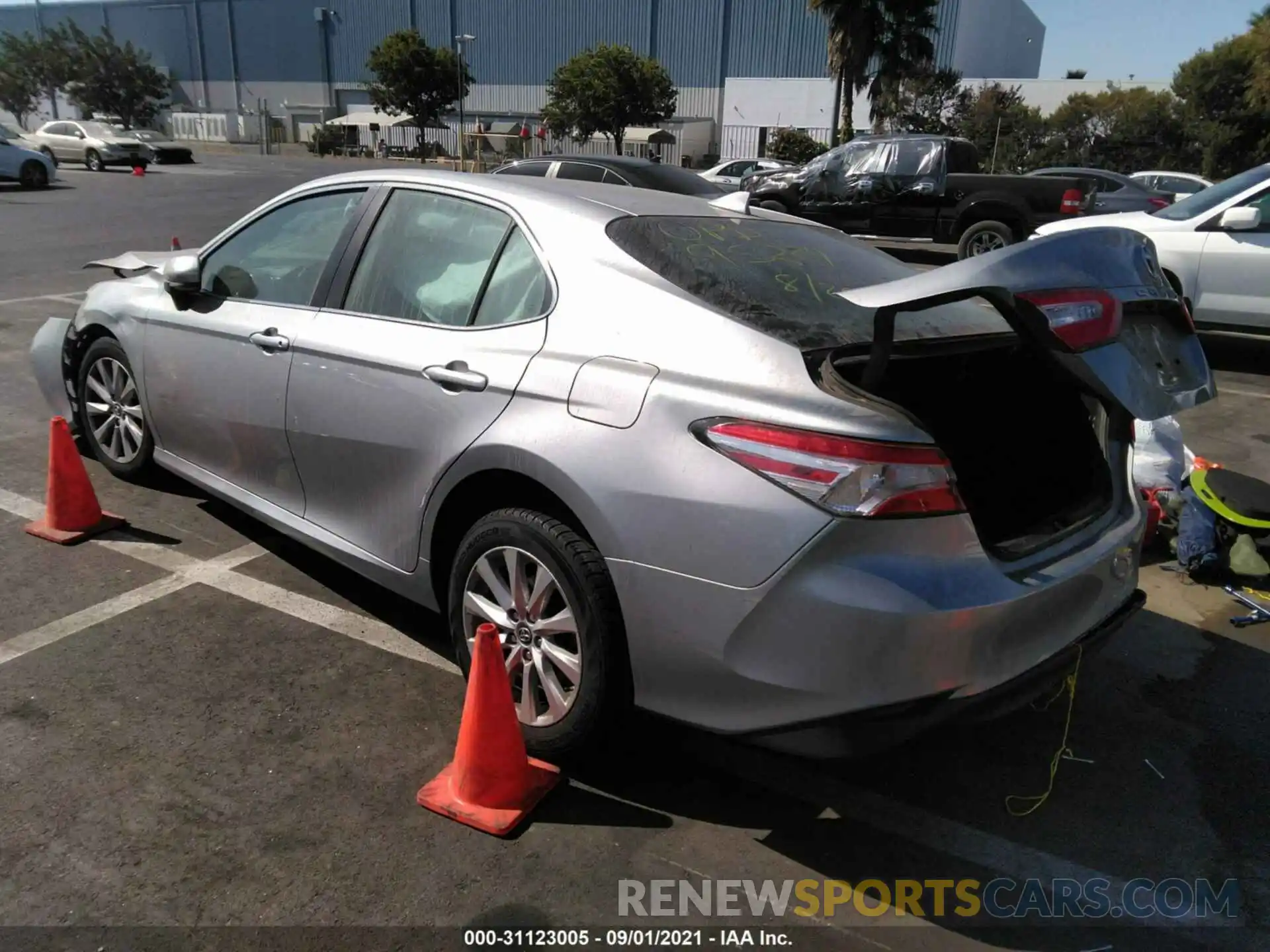 3 Photograph of a damaged car 4T1B11HK4KU759758 TOYOTA CAMRY 2019