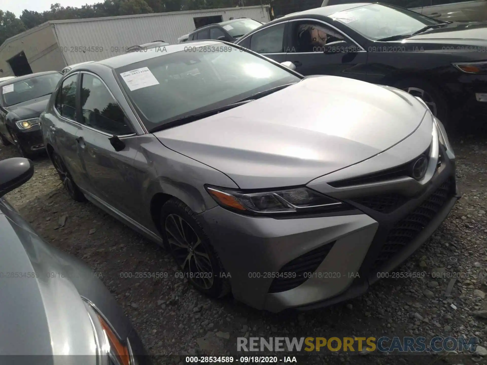 1 Photograph of a damaged car 4T1B11HK4KU760084 TOYOTA CAMRY 2019