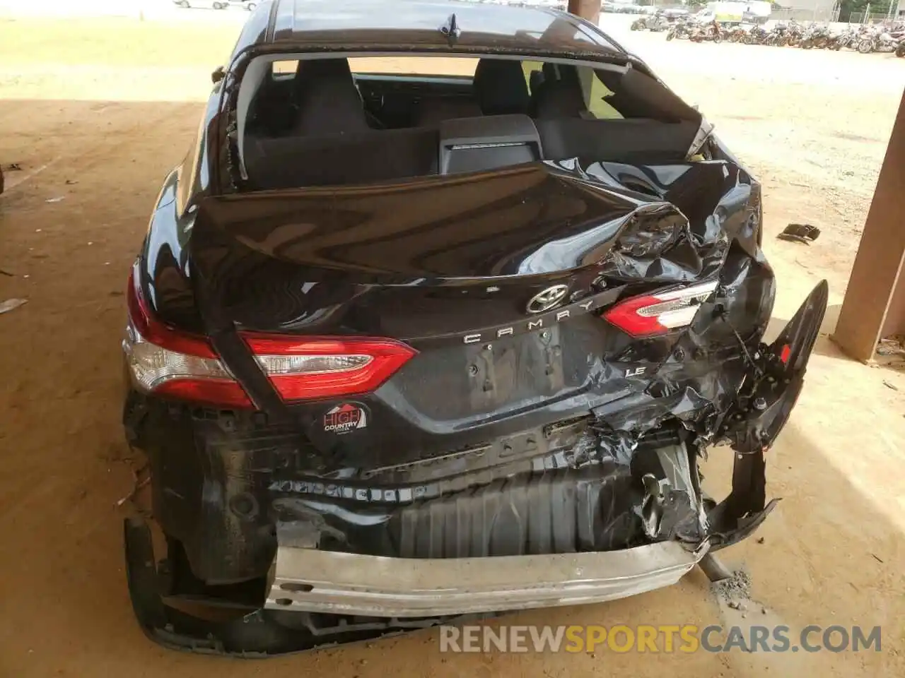 9 Photograph of a damaged car 4T1B11HK4KU760778 TOYOTA CAMRY 2019