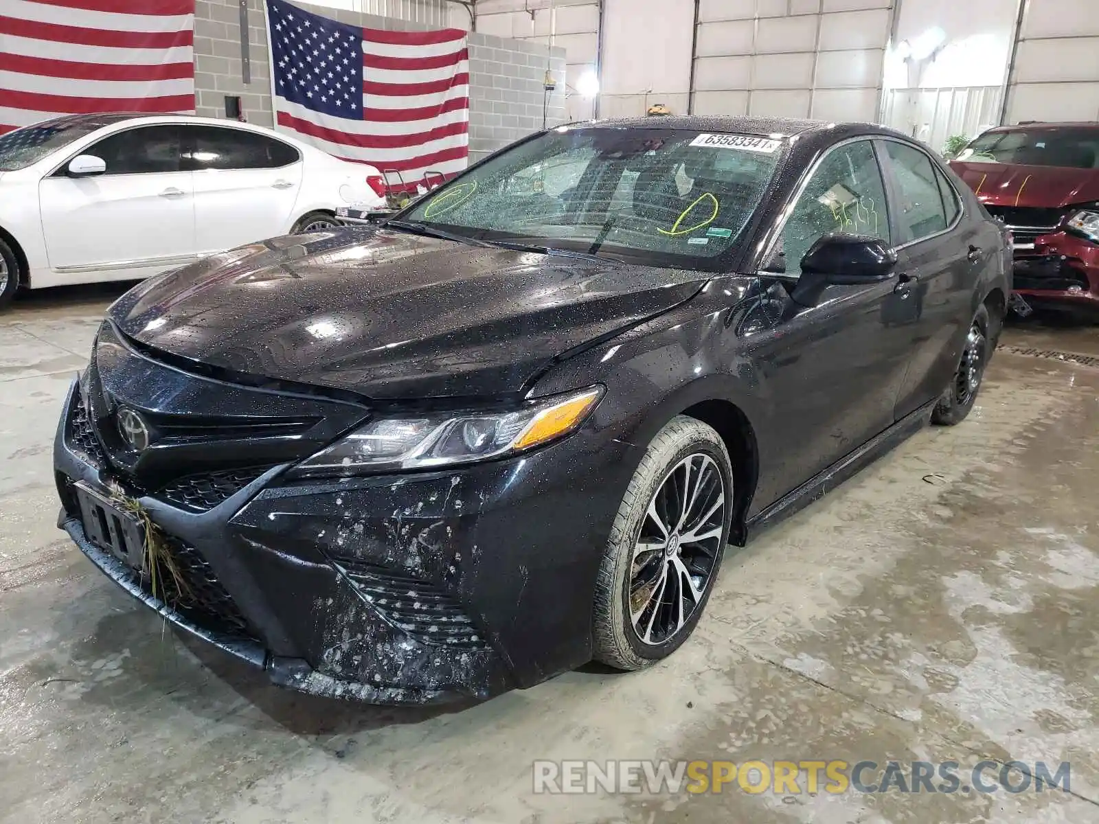 2 Photograph of a damaged car 4T1B11HK4KU761025 TOYOTA CAMRY 2019