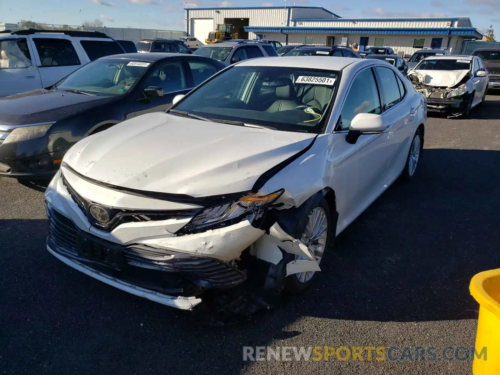 2 Photograph of a damaged car 4T1B11HK4KU761042 TOYOTA CAMRY 2019