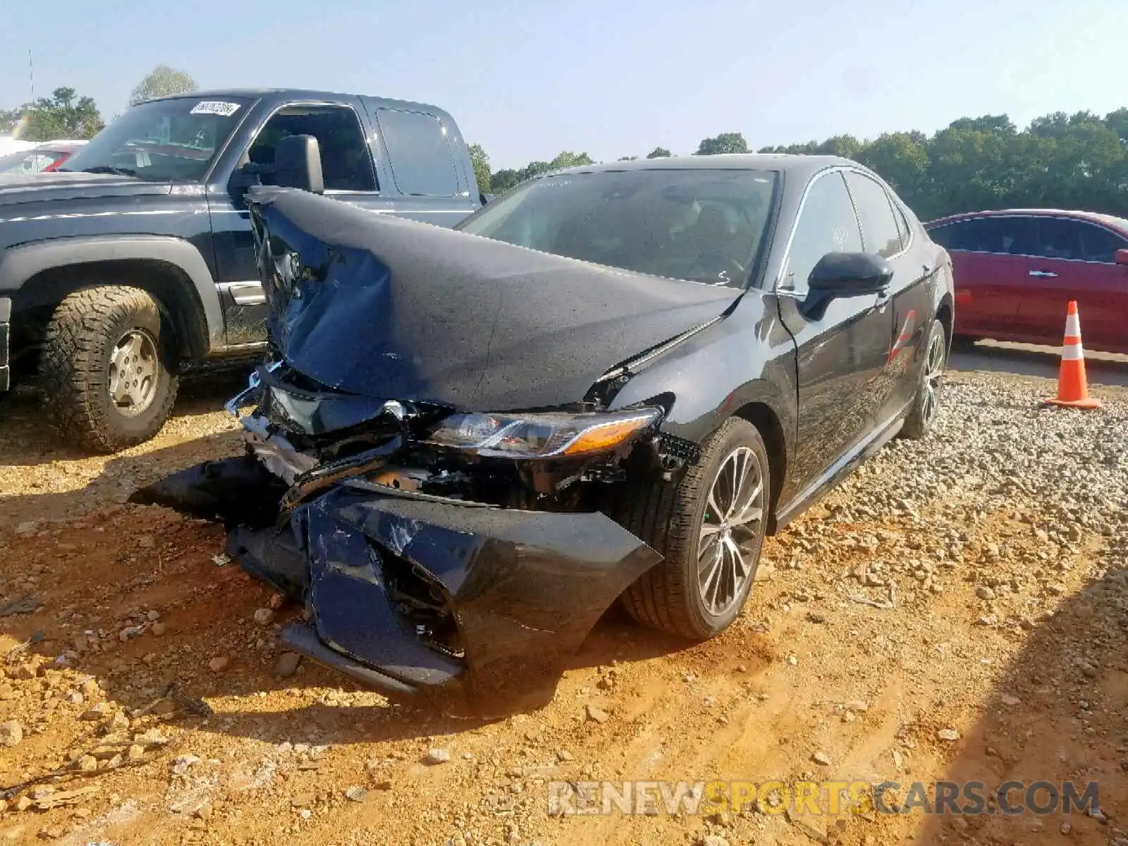 2 Photograph of a damaged car 4T1B11HK4KU761204 TOYOTA CAMRY 2019