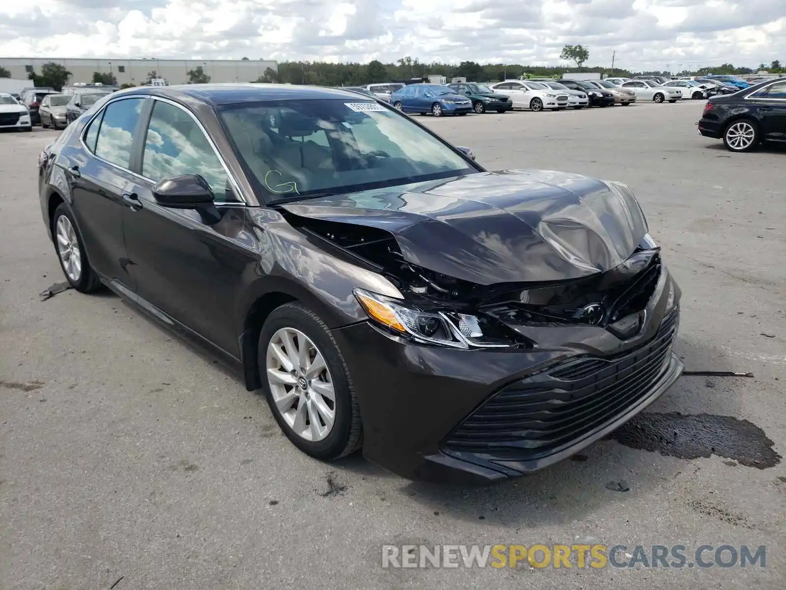 1 Photograph of a damaged car 4T1B11HK4KU763664 TOYOTA CAMRY 2019