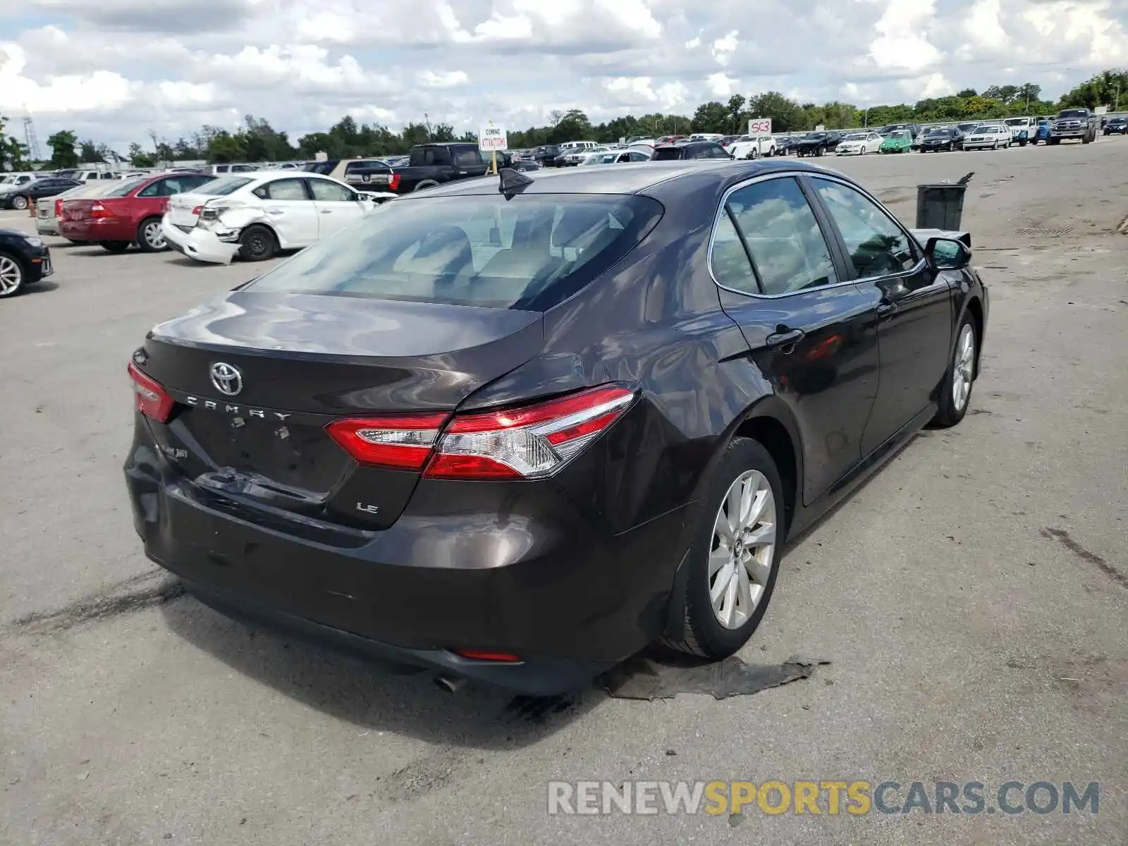 4 Photograph of a damaged car 4T1B11HK4KU763664 TOYOTA CAMRY 2019