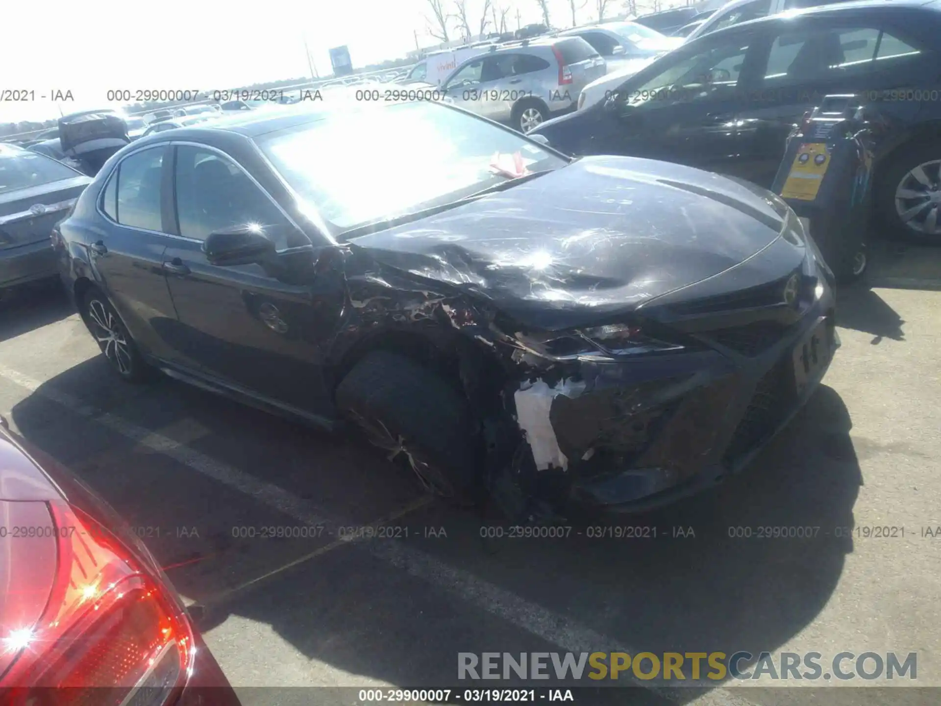 1 Photograph of a damaged car 4T1B11HK4KU764989 TOYOTA CAMRY 2019