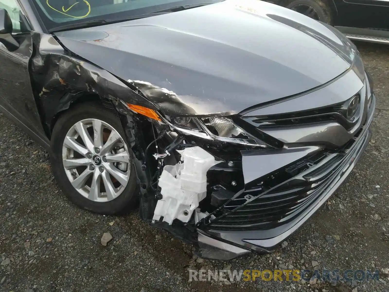 9 Photograph of a damaged car 4T1B11HK4KU765110 TOYOTA CAMRY 2019