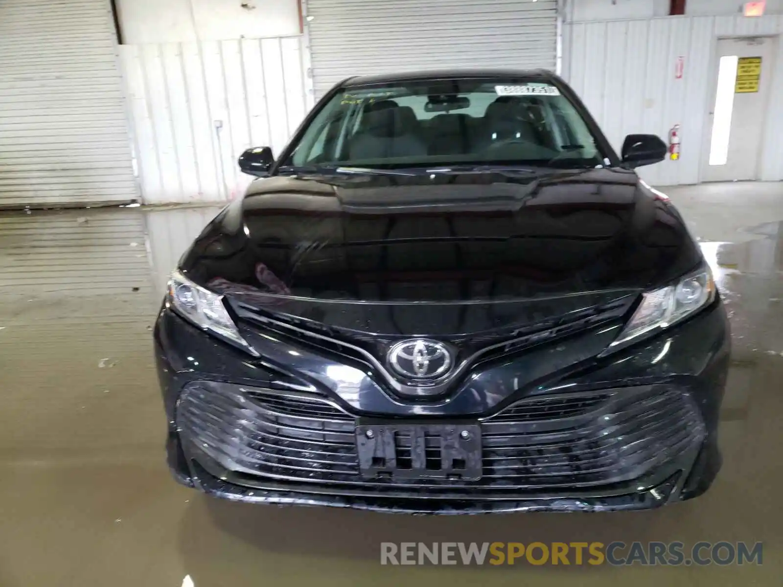 9 Photograph of a damaged car 4T1B11HK4KU766189 TOYOTA CAMRY 2019