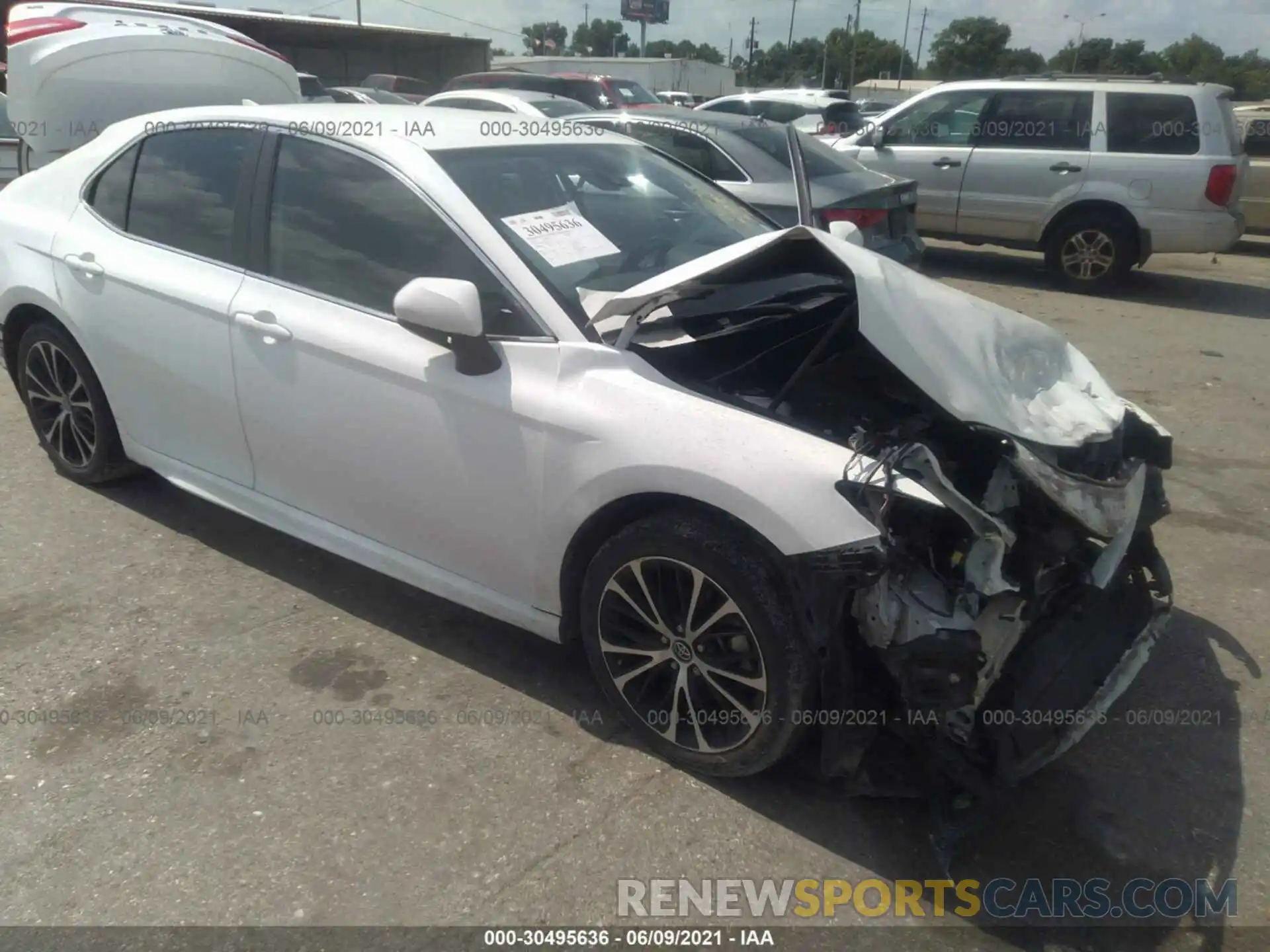 1 Photograph of a damaged car 4T1B11HK4KU766953 TOYOTA CAMRY 2019