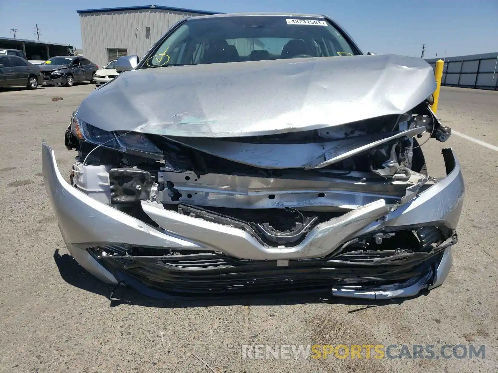 9 Photograph of a damaged car 4T1B11HK4KU771327 TOYOTA CAMRY 2019