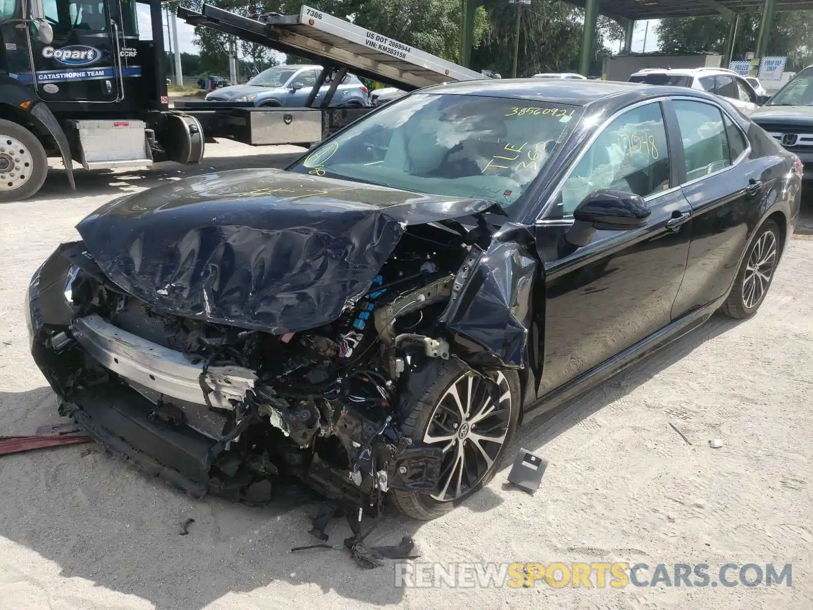 2 Photograph of a damaged car 4T1B11HK4KU772087 TOYOTA CAMRY 2019