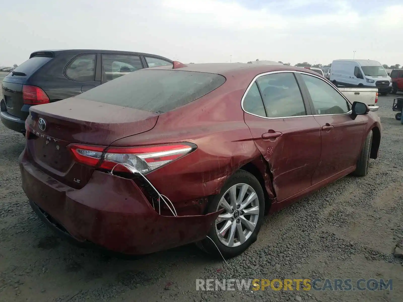 4 Photograph of a damaged car 4T1B11HK4KU774986 TOYOTA CAMRY 2019