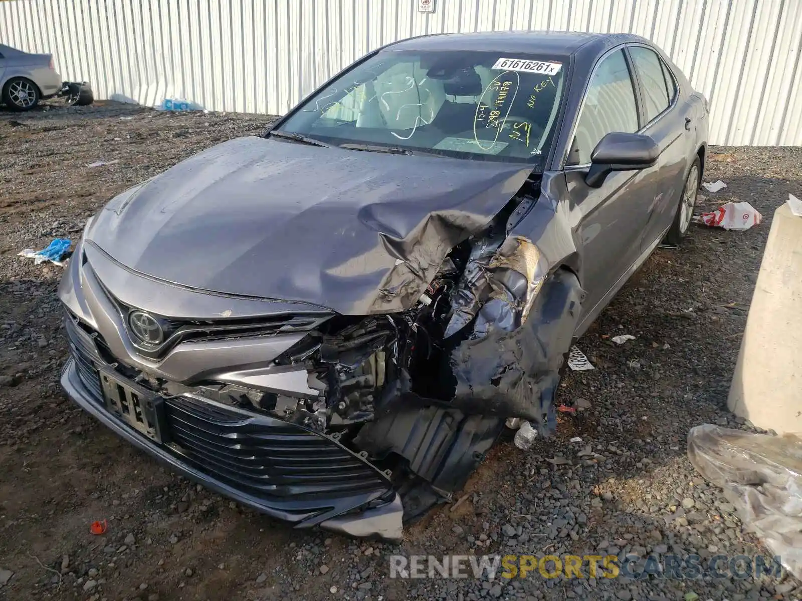 2 Фотография поврежденного автомобиля 4T1B11HK4KU775247 TOYOTA CAMRY 2019