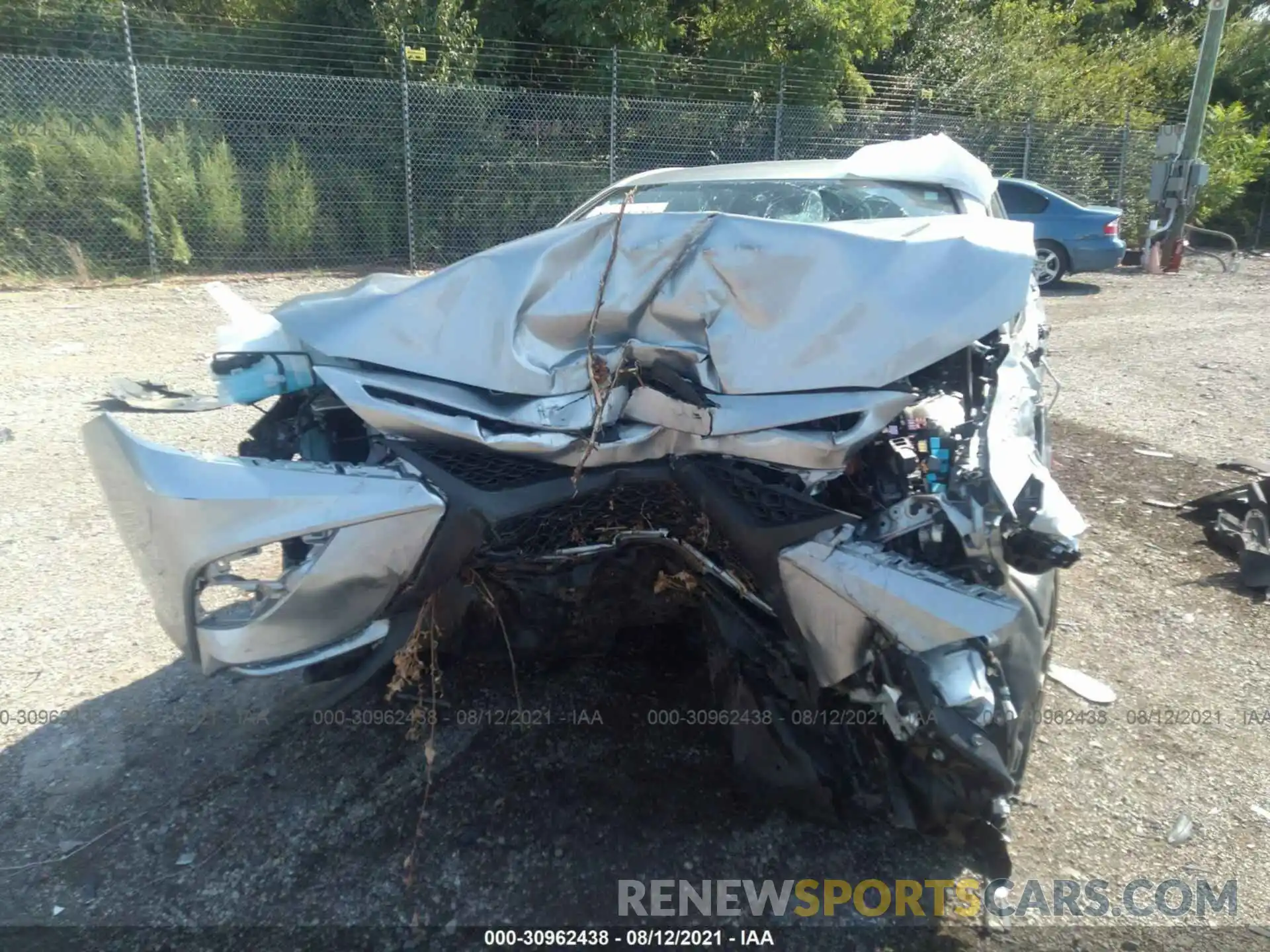 6 Photograph of a damaged car 4T1B11HK4KU775734 TOYOTA CAMRY 2019