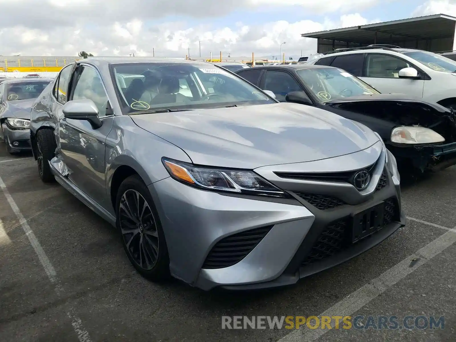 1 Photograph of a damaged car 4T1B11HK4KU776818 TOYOTA CAMRY 2019