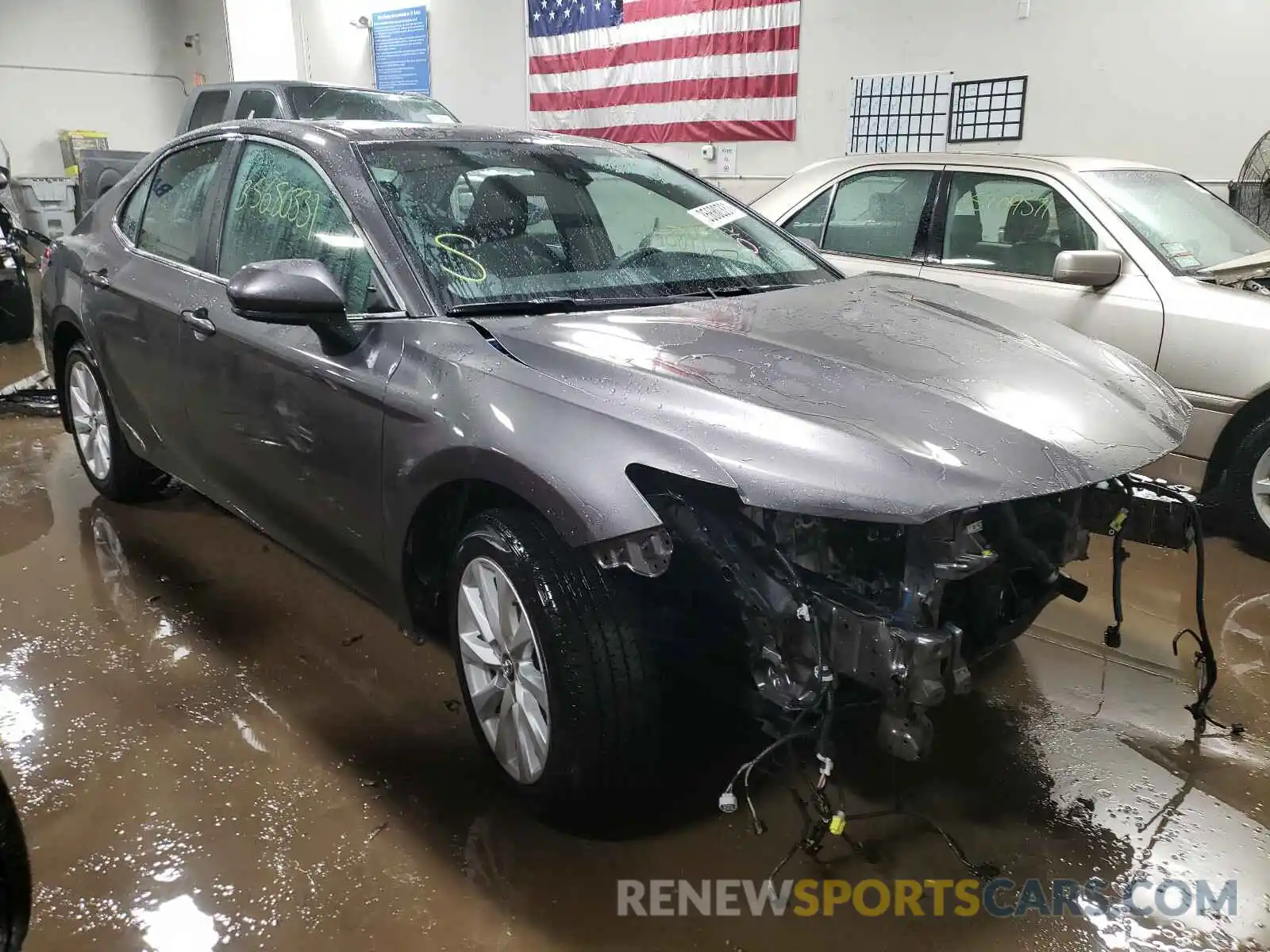 1 Photograph of a damaged car 4T1B11HK4KU778262 TOYOTA CAMRY 2019