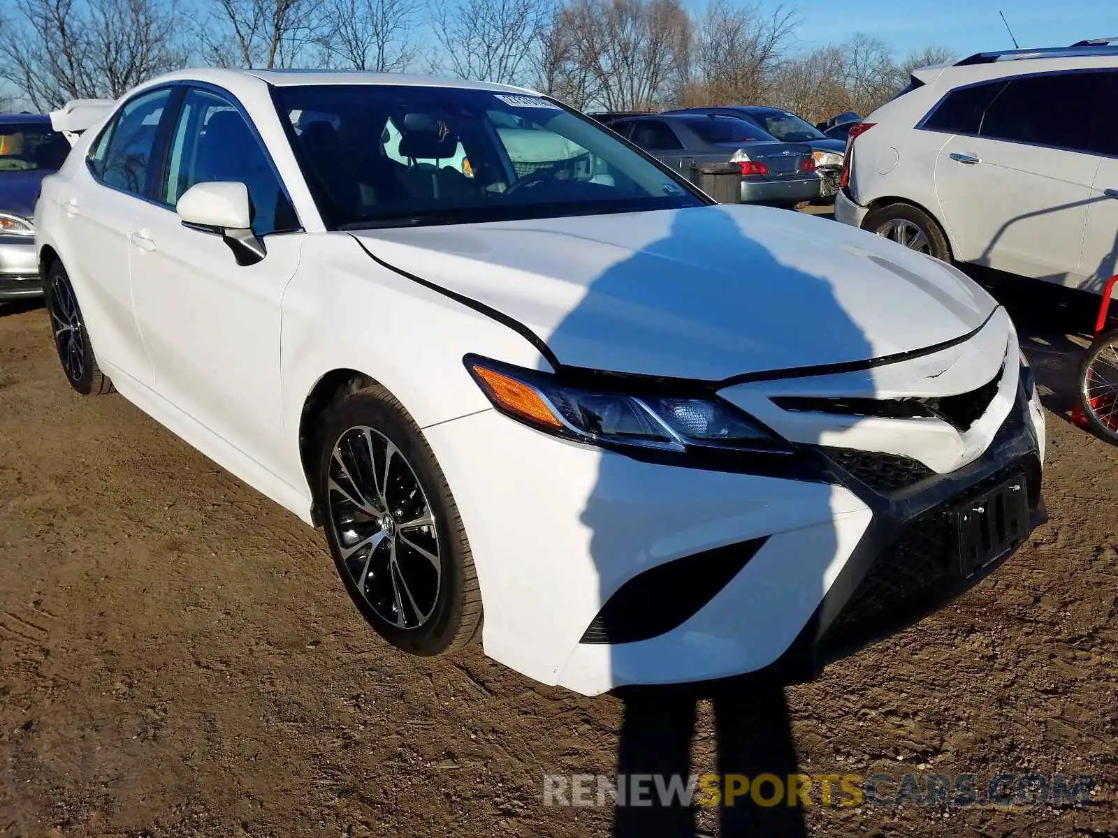 1 Photograph of a damaged car 4T1B11HK4KU778892 TOYOTA CAMRY 2019