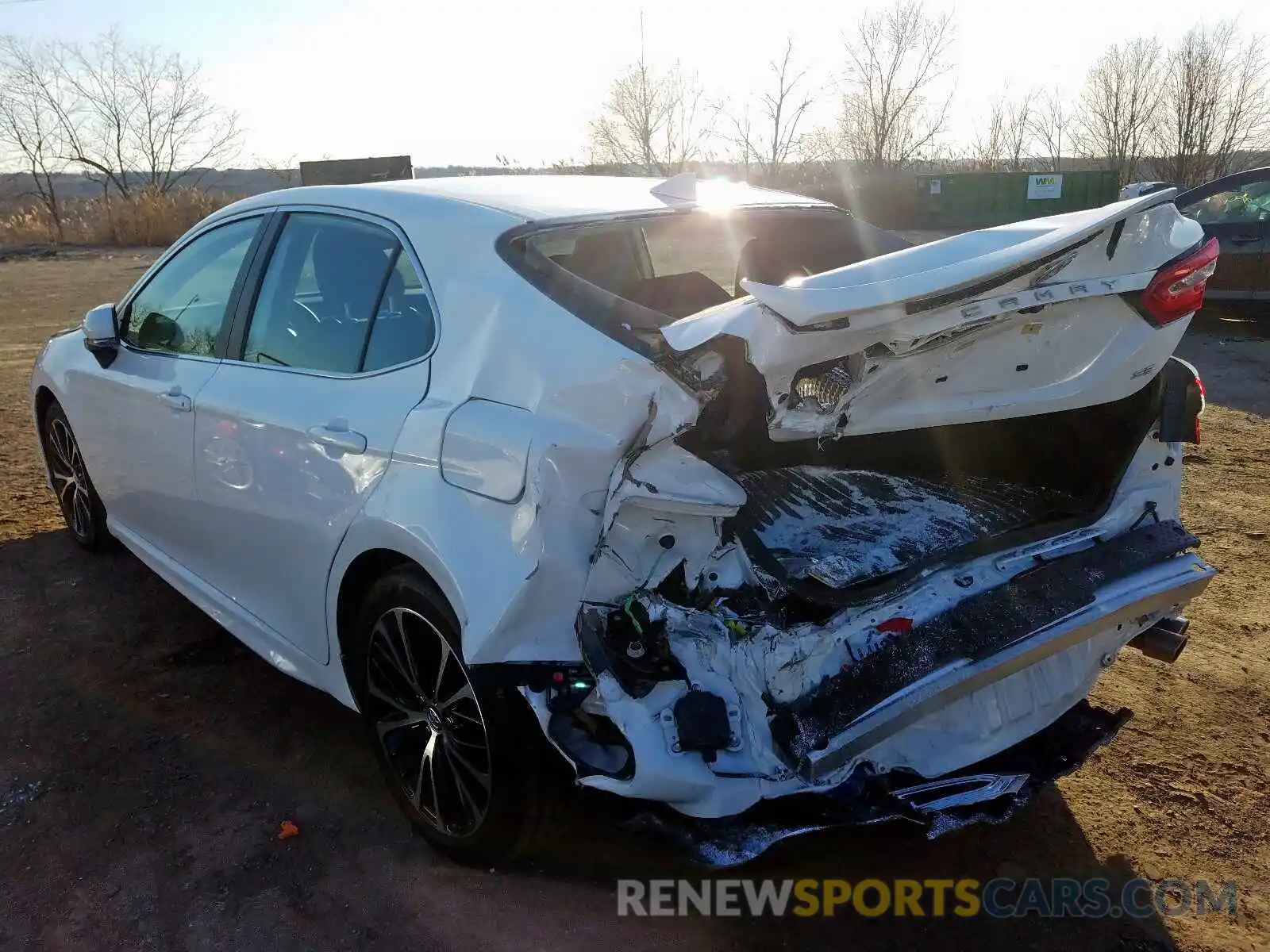 3 Photograph of a damaged car 4T1B11HK4KU778892 TOYOTA CAMRY 2019