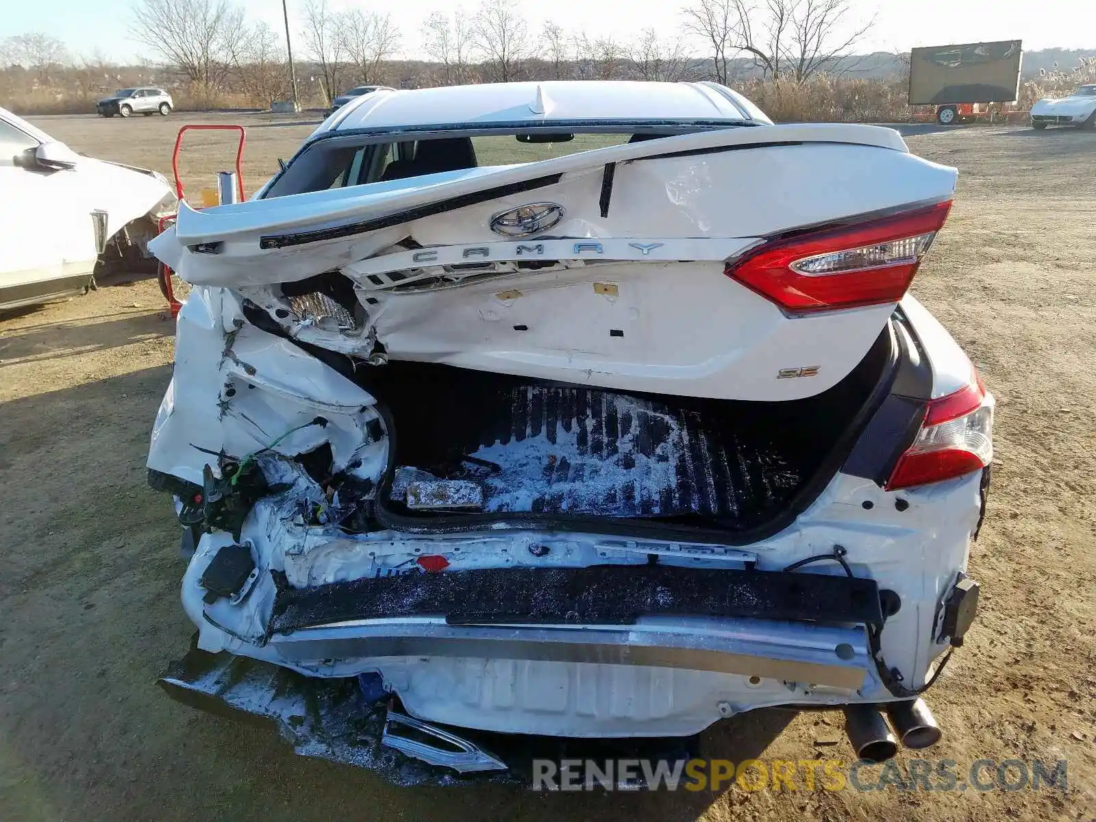 9 Photograph of a damaged car 4T1B11HK4KU778892 TOYOTA CAMRY 2019