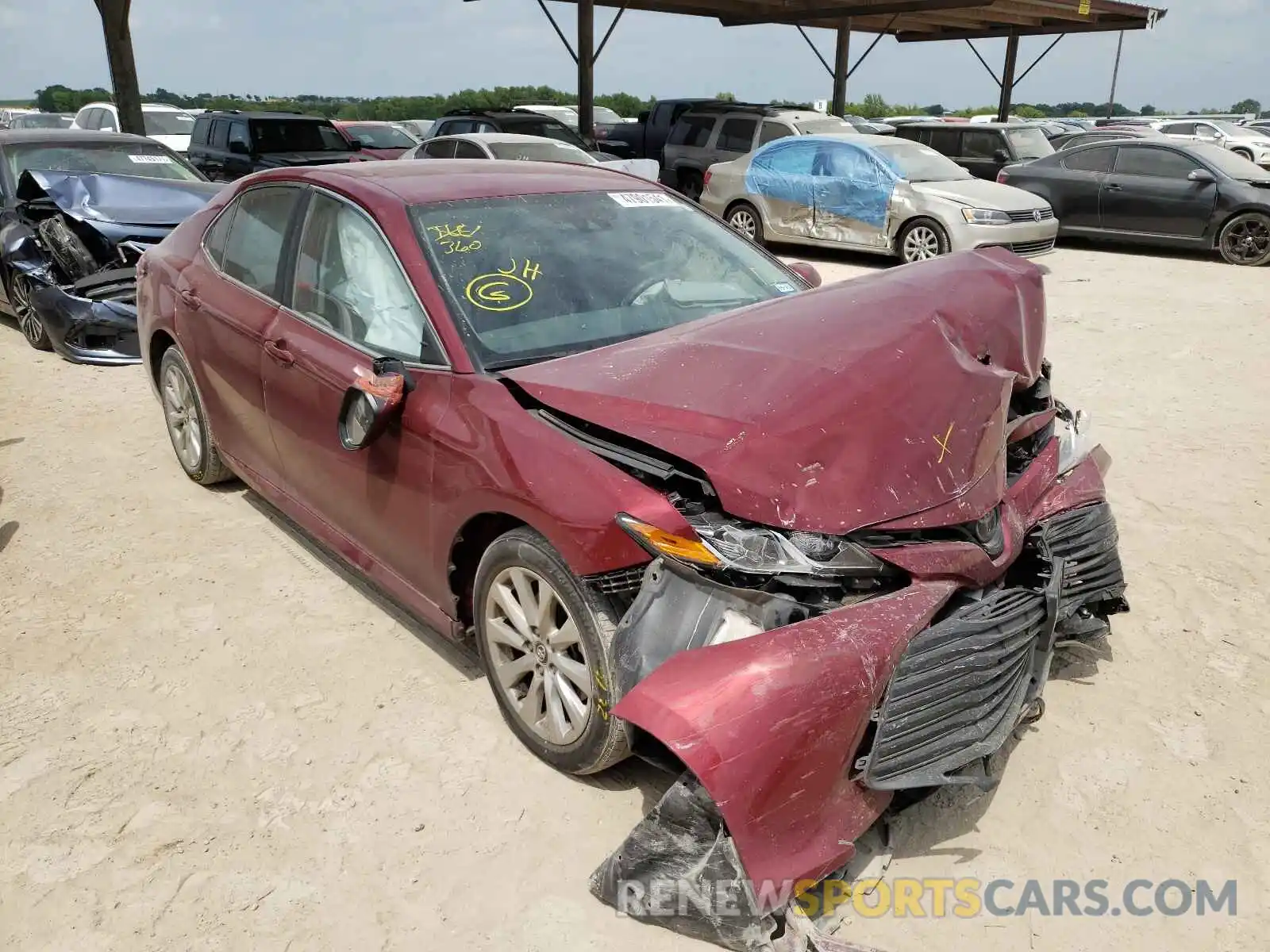 1 Photograph of a damaged car 4T1B11HK4KU778908 TOYOTA CAMRY 2019