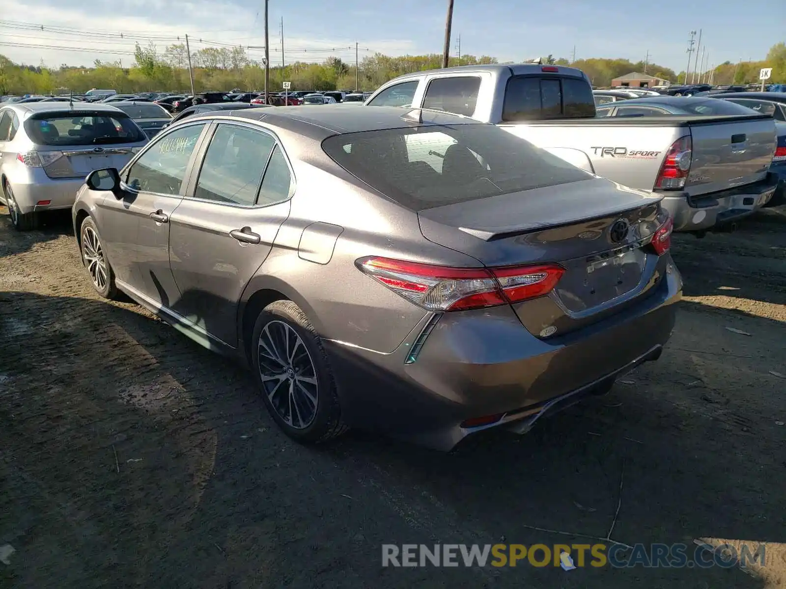 3 Photograph of a damaged car 4T1B11HK4KU779511 TOYOTA CAMRY 2019