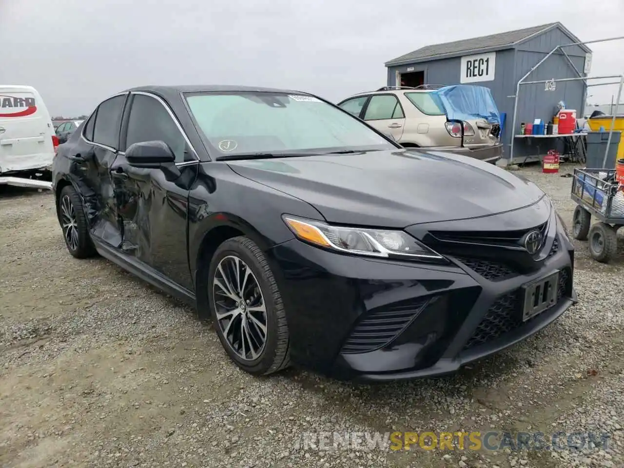 1 Photograph of a damaged car 4T1B11HK4KU781761 TOYOTA CAMRY 2019