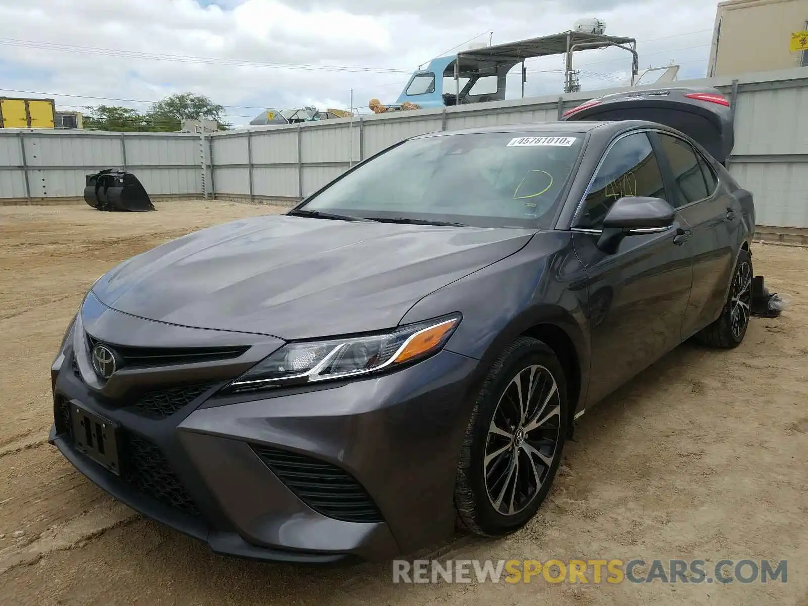 2 Photograph of a damaged car 4T1B11HK4KU782280 TOYOTA CAMRY 2019