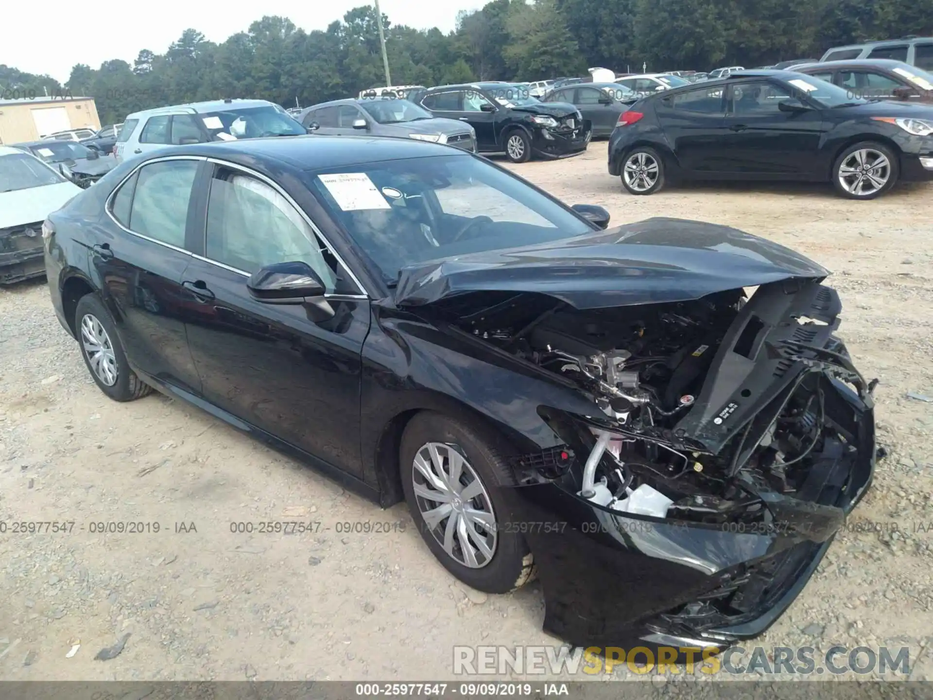 1 Photograph of a damaged car 4T1B11HK4KU784160 TOYOTA CAMRY 2019