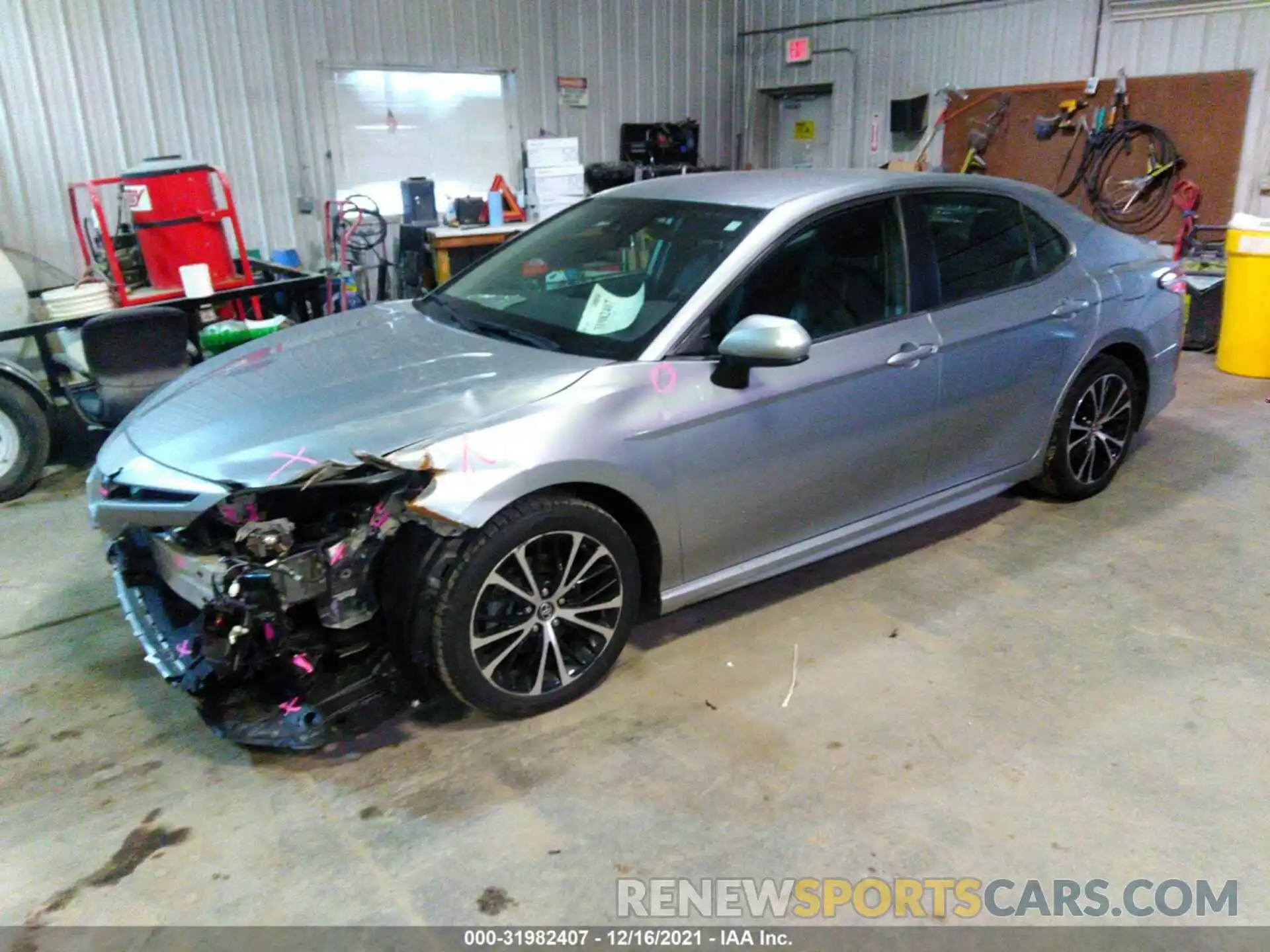 2 Photograph of a damaged car 4T1B11HK4KU786488 TOYOTA CAMRY 2019