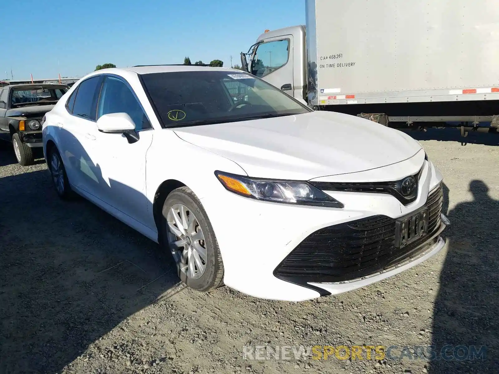 1 Photograph of a damaged car 4T1B11HK4KU787785 TOYOTA CAMRY 2019