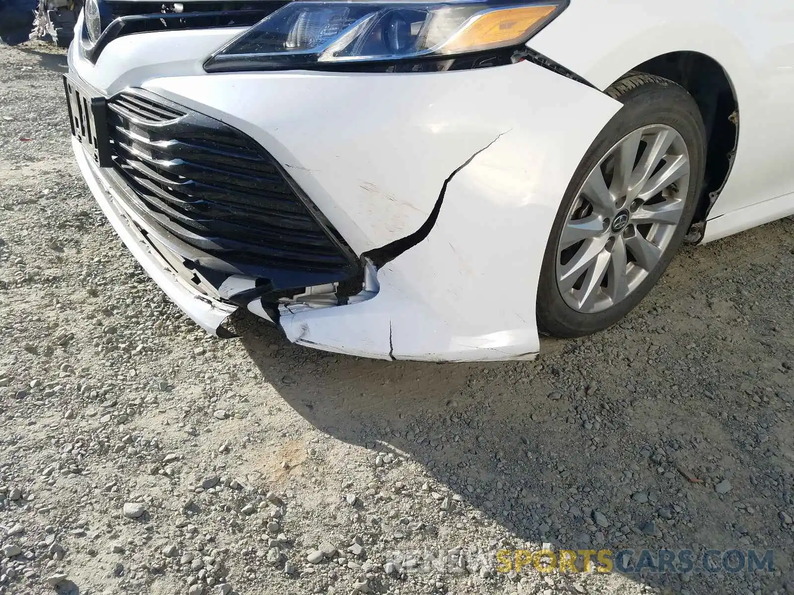 9 Photograph of a damaged car 4T1B11HK4KU787785 TOYOTA CAMRY 2019