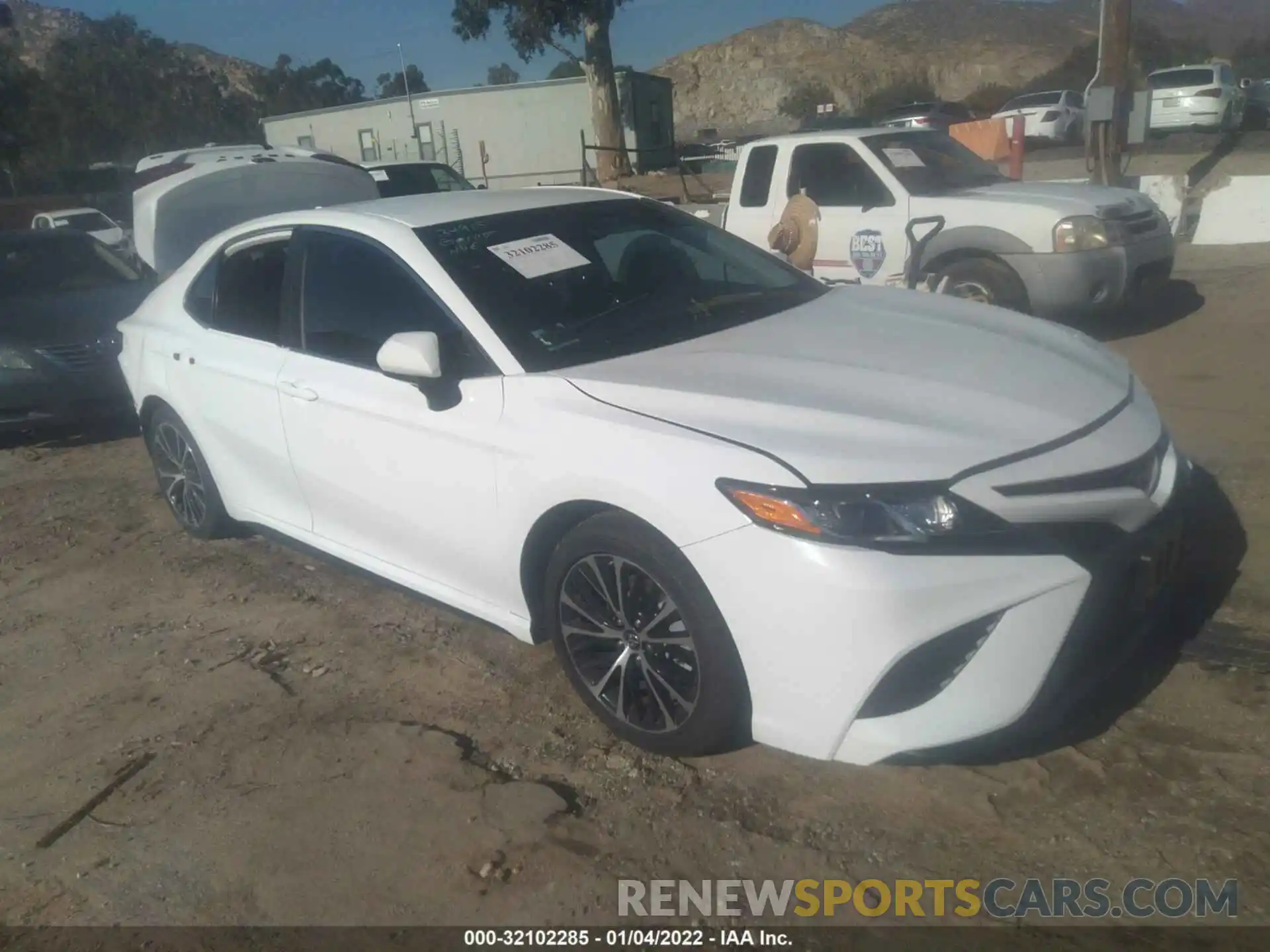 1 Photograph of a damaged car 4T1B11HK4KU788418 TOYOTA CAMRY 2019