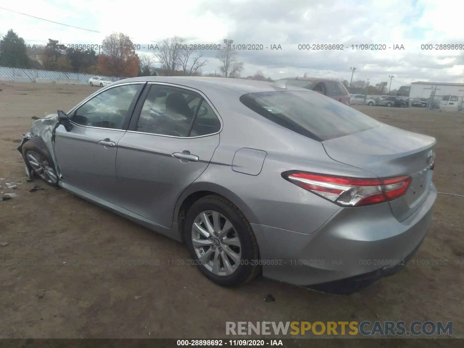 3 Photograph of a damaged car 4T1B11HK4KU789746 TOYOTA CAMRY 2019