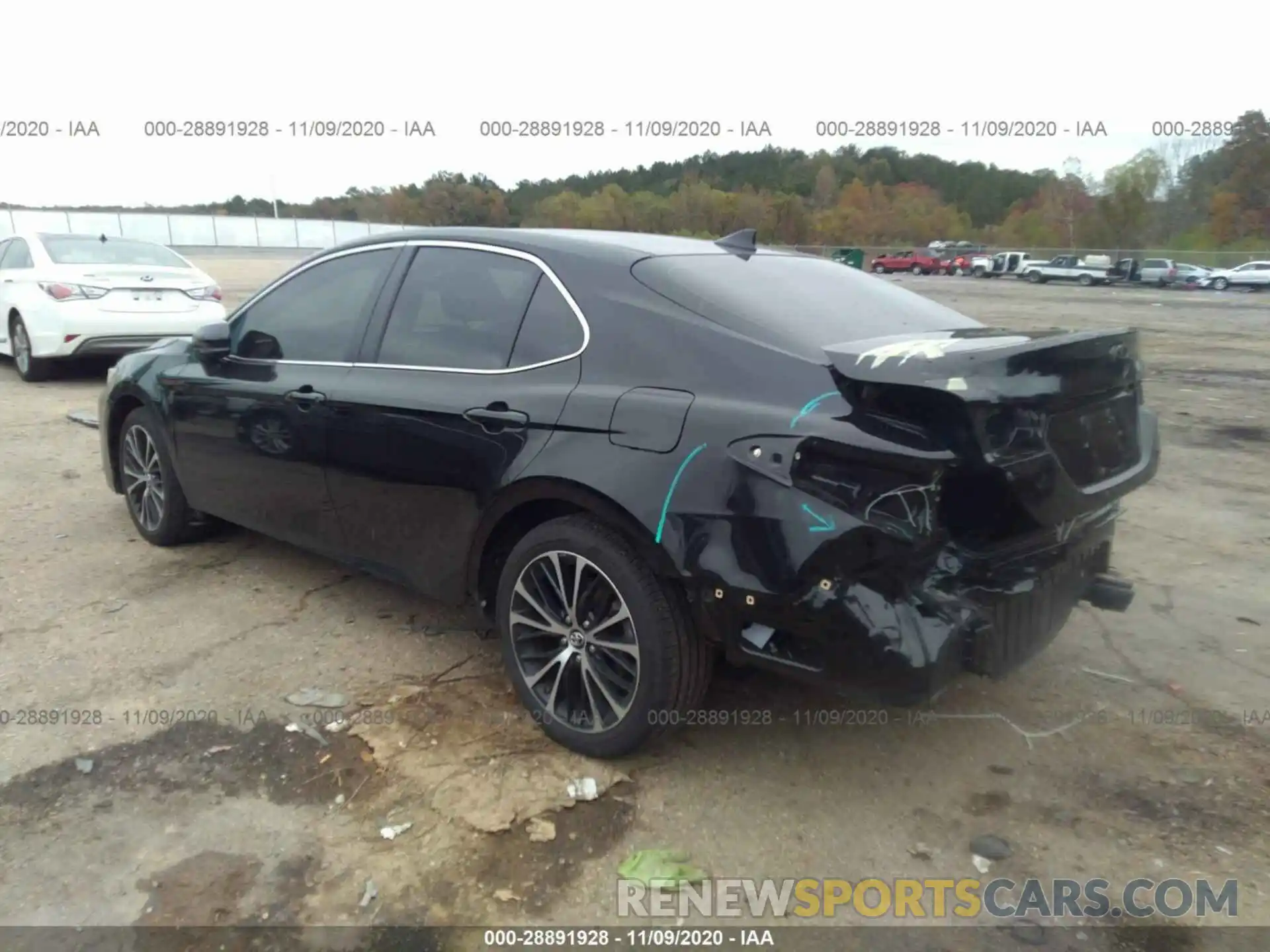 3 Photograph of a damaged car 4T1B11HK4KU791013 TOYOTA CAMRY 2019