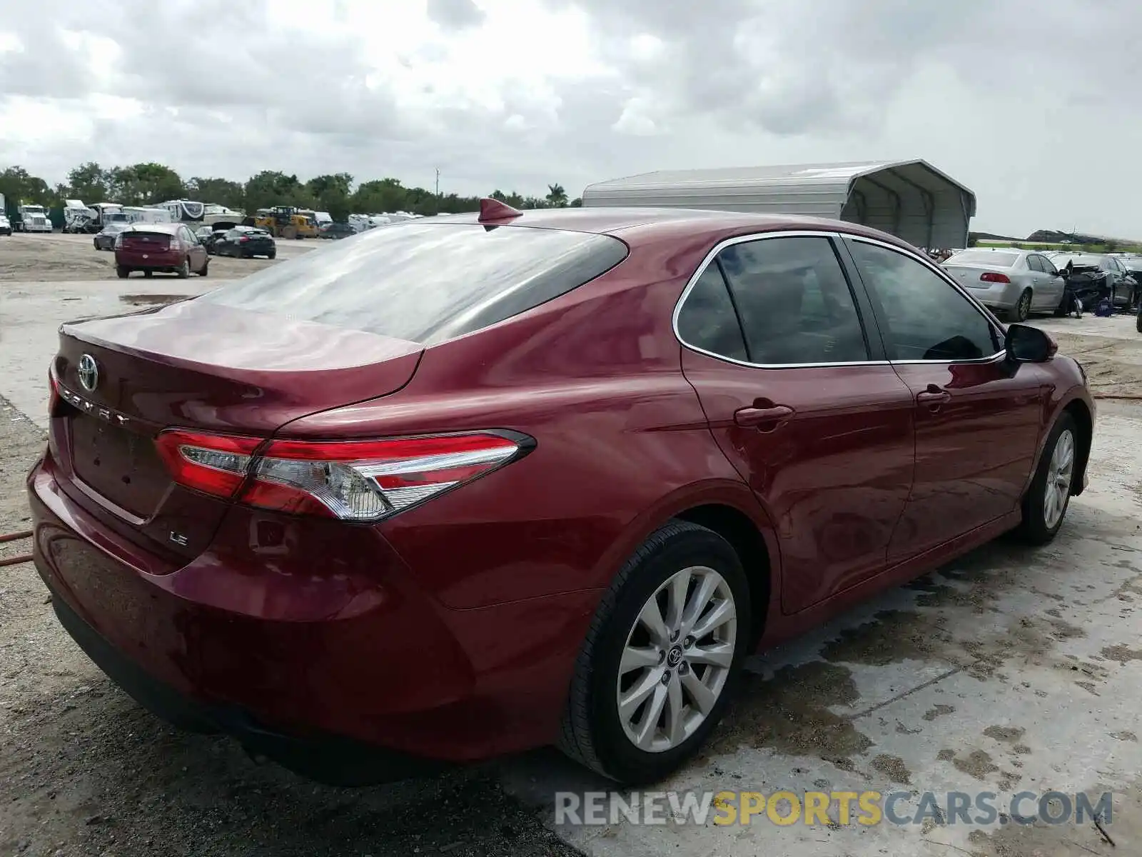 4 Photograph of a damaged car 4T1B11HK4KU792758 TOYOTA CAMRY 2019