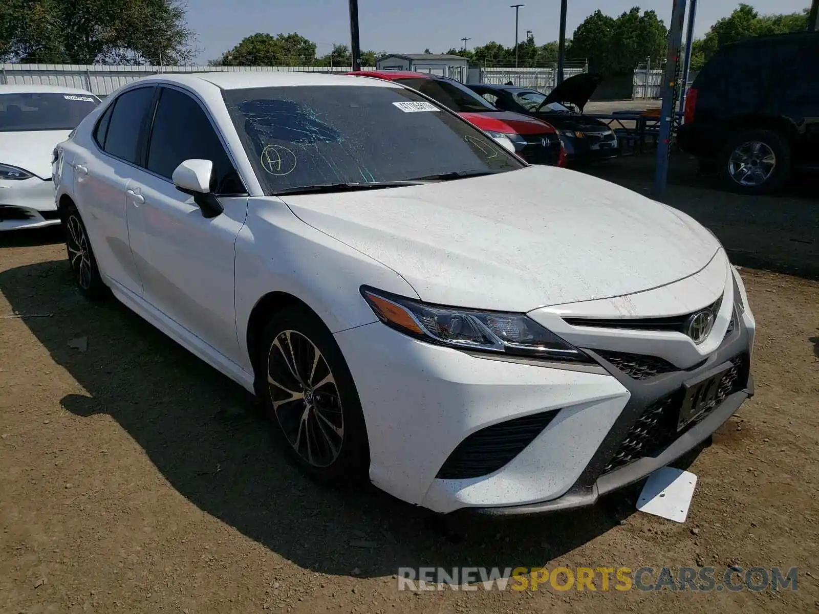 1 Photograph of a damaged car 4T1B11HK4KU794414 TOYOTA CAMRY 2019